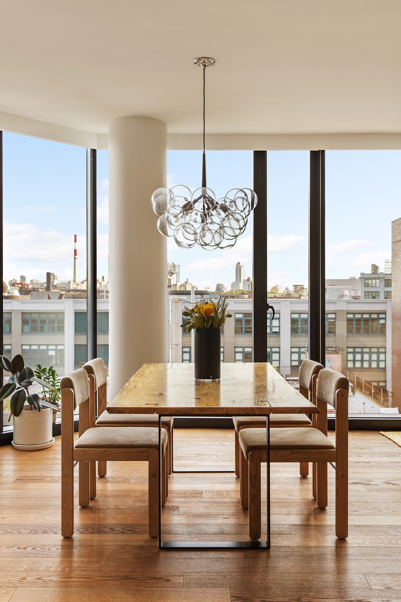 #5 photo, 21-30 44th Drive, クイーンズ区 Court Square , NY 11101