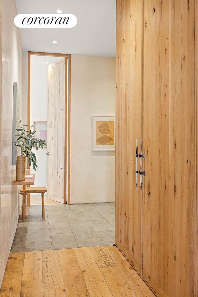 #17 photo, 250 MERCER Street, Greenwich Village , NY 10012