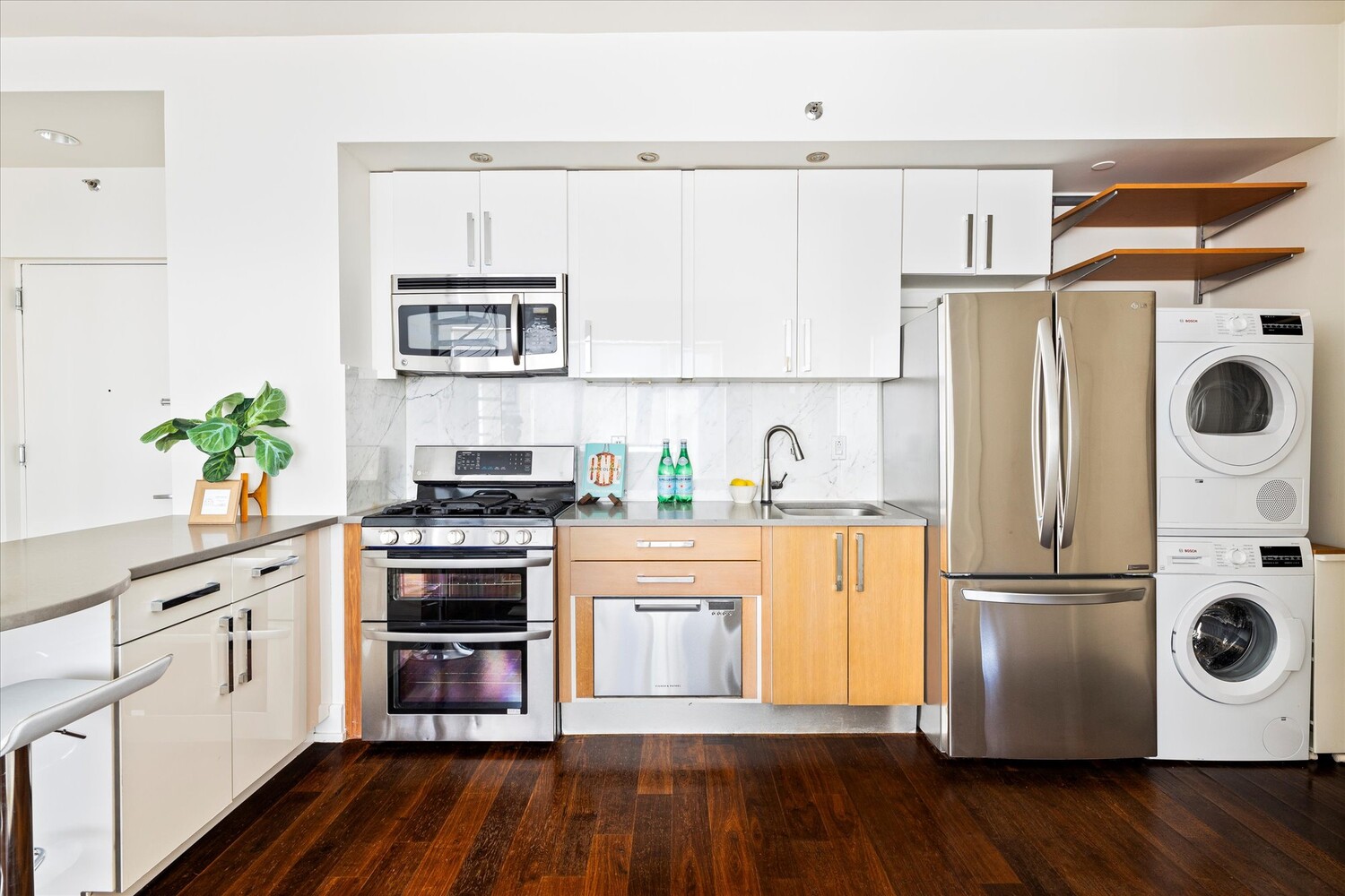 #10 photo, 100 MASPETH Avenue, East Williamsburg , NY 11211