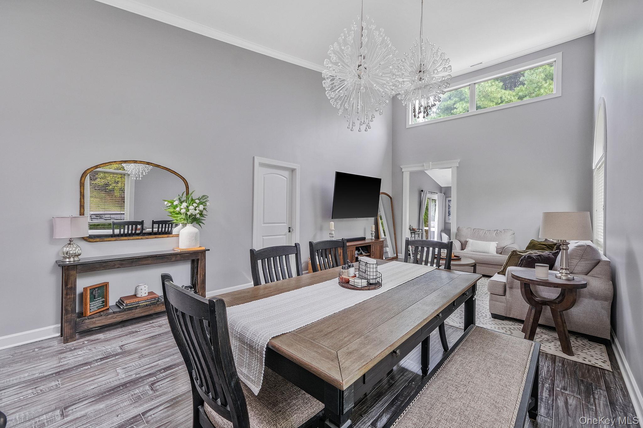 #7 photo, 31 Eric Drive, サフォーク郡 Middle Island , NY 11953