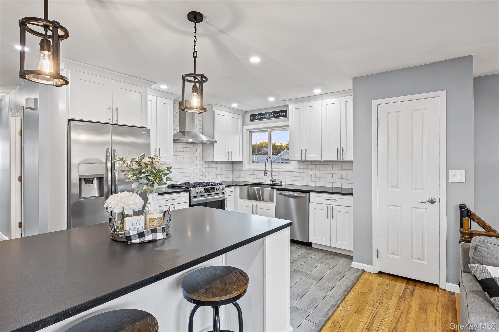 #7 photo, 2296 Hampton Avenue, ナッソー郡 Seaford , NY 11783