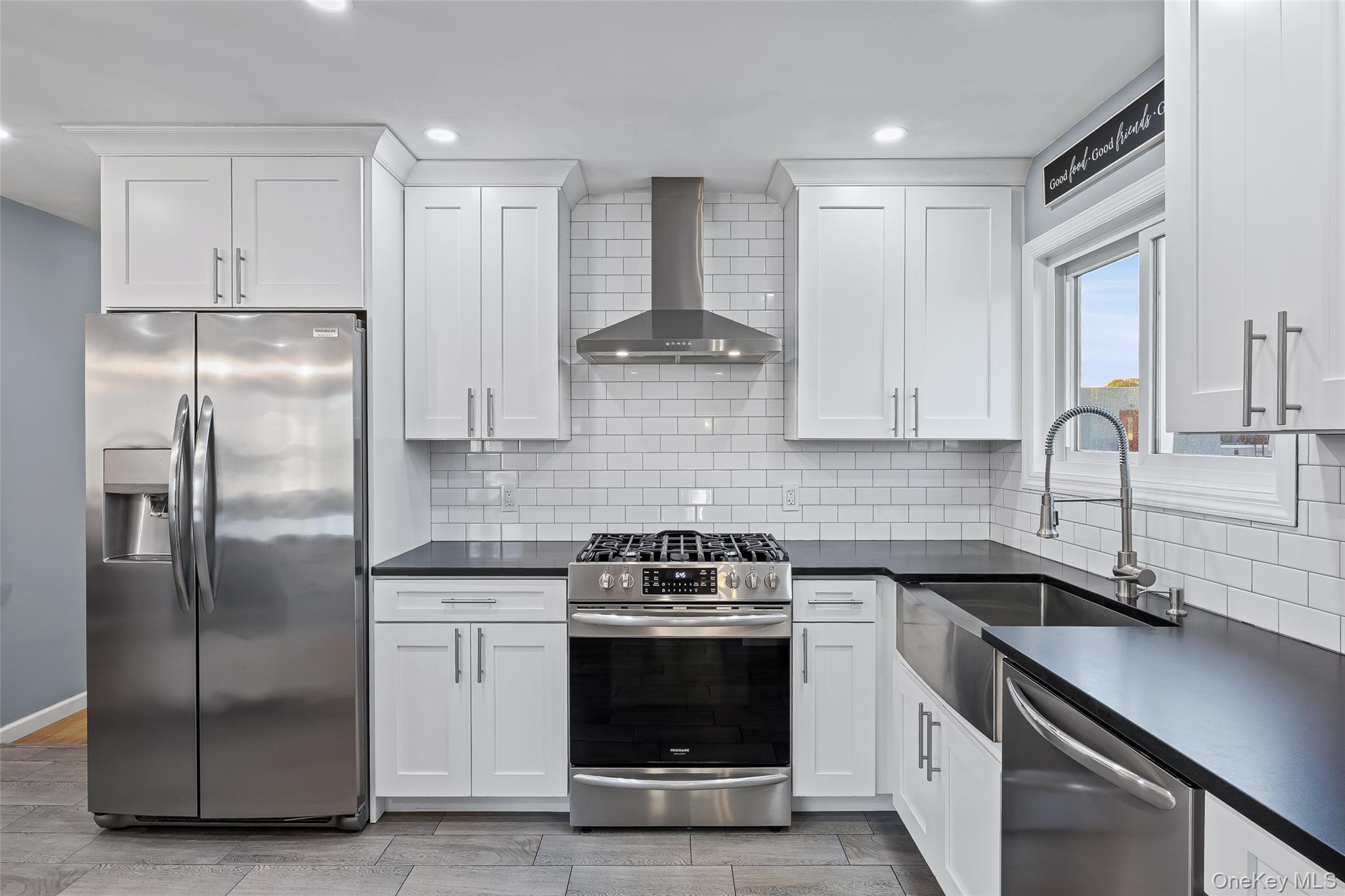 #8 photo, 2296 Hampton Avenue, ナッソー郡 Seaford , NY 11783