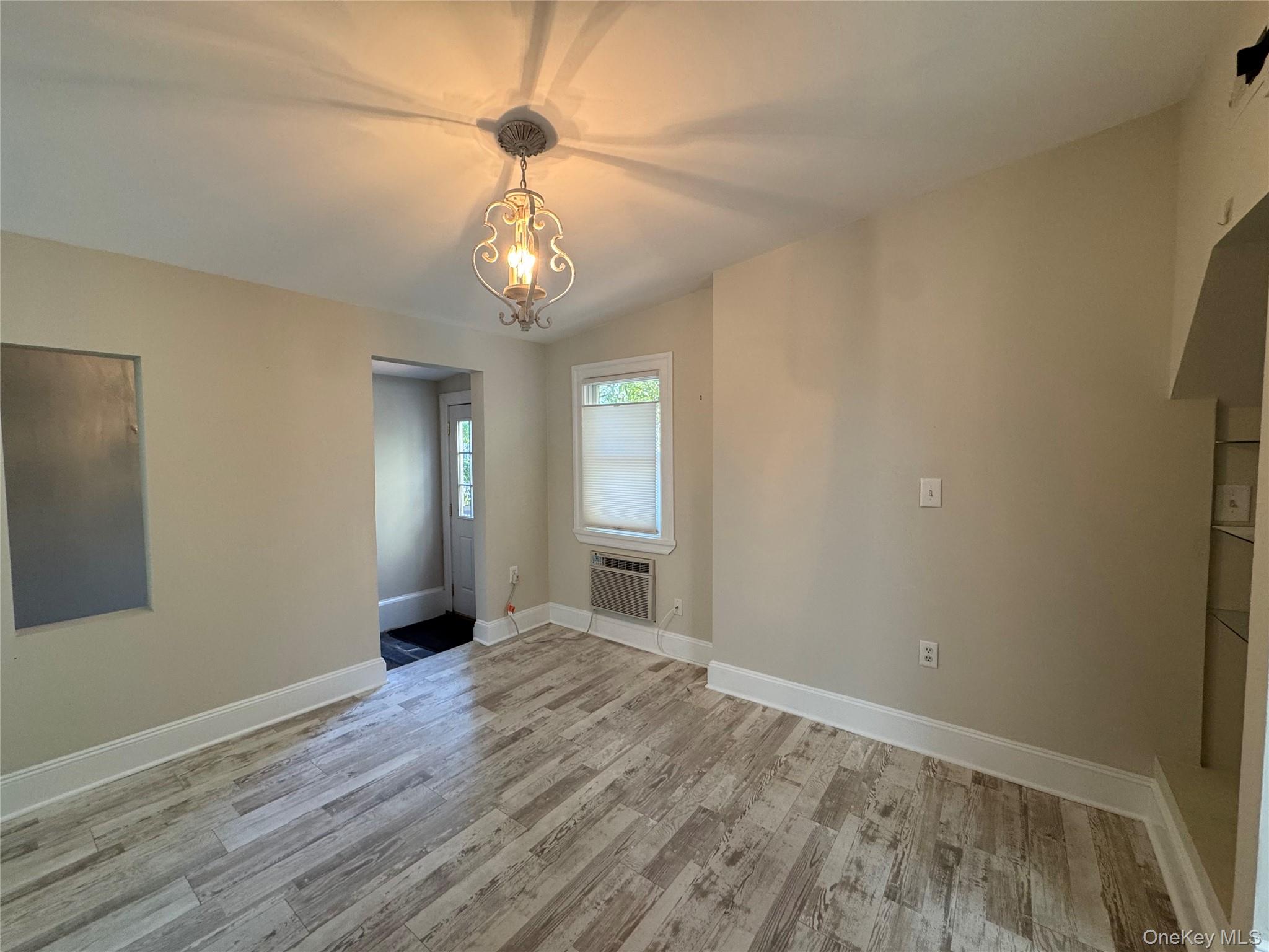 #14 photo, 301 E Main Street, サフォーク郡 Port Jefferson , NY 11777