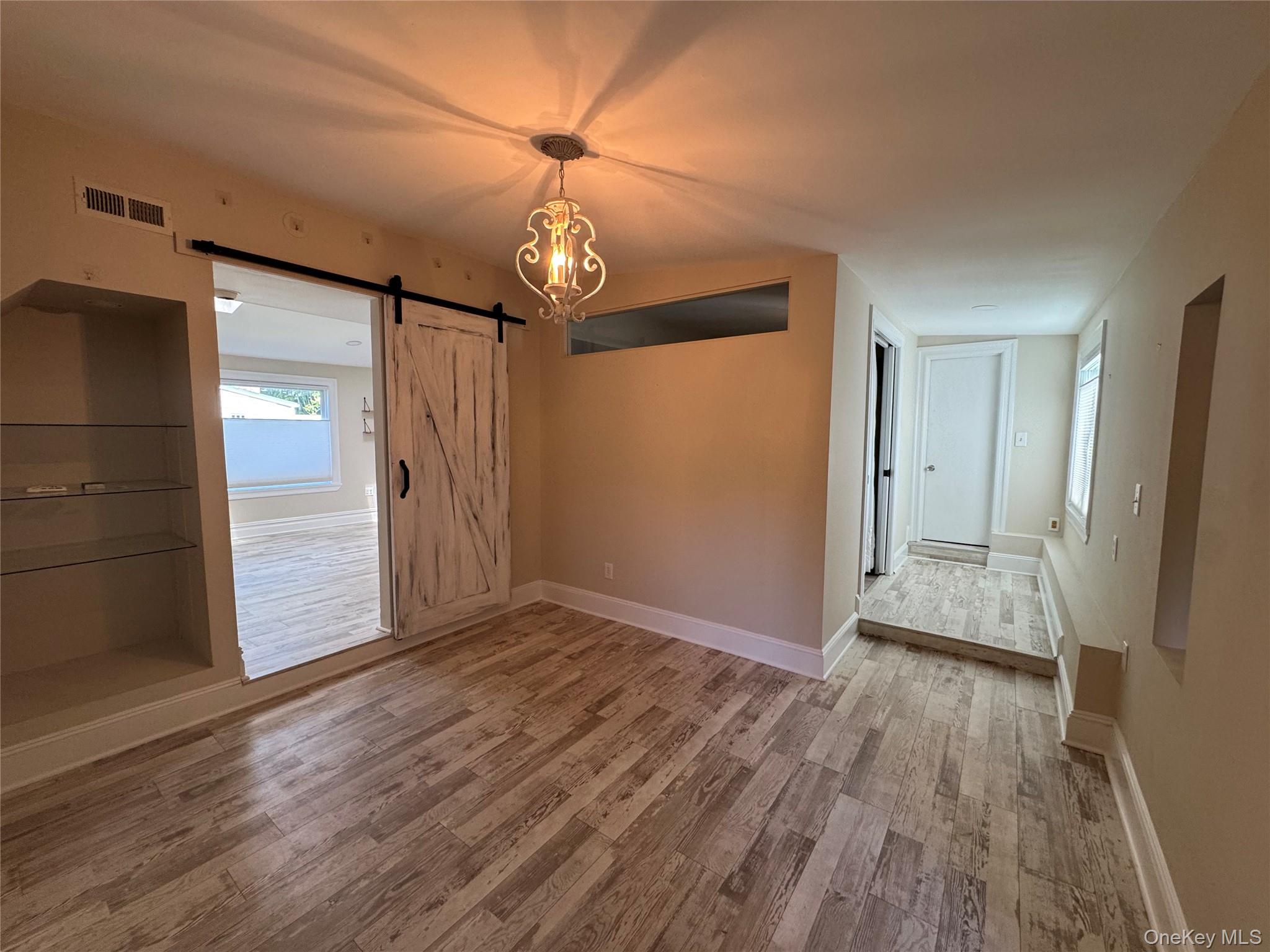 #4 photo, 301 E Main Street, サフォーク郡 Port Jefferson , NY 11777