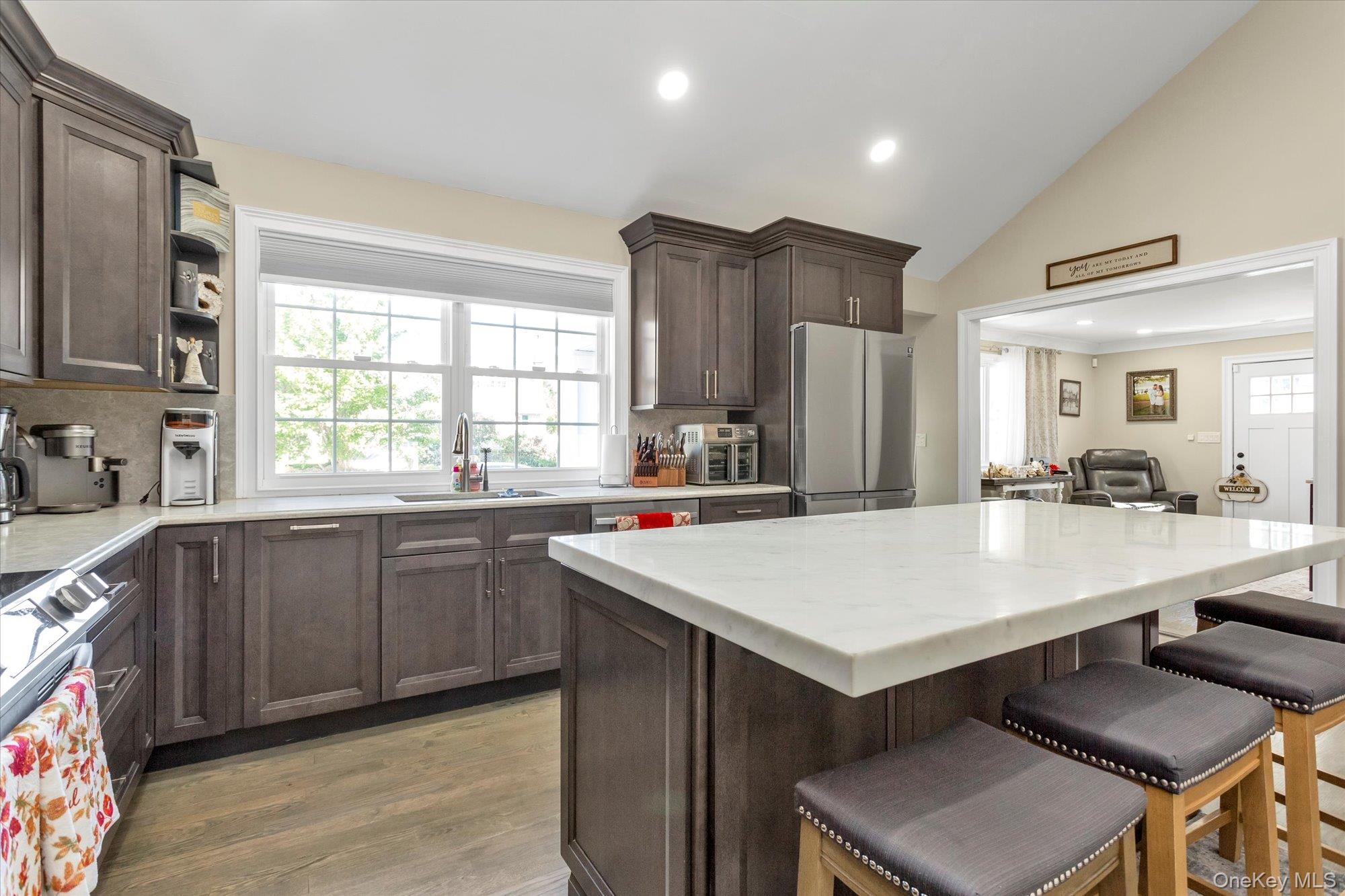 #6 photo, 6 Fairview Road, ナッソー郡 Massapequa , NY 11758