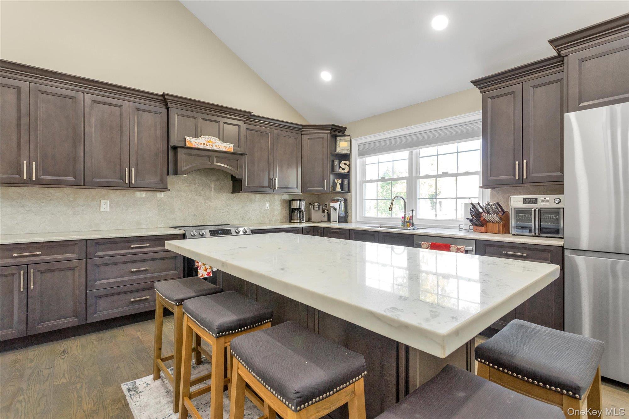 #7 photo, 6 Fairview Road, ナッソー郡 Massapequa , NY 11758