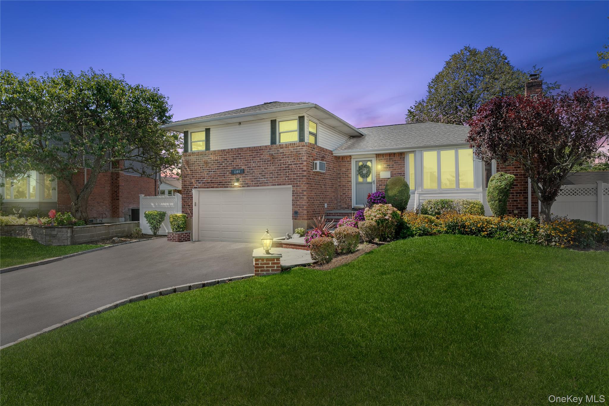 #3 photo, 1144 Greenway Court, ナッソー郡 Seaford , NY 11783