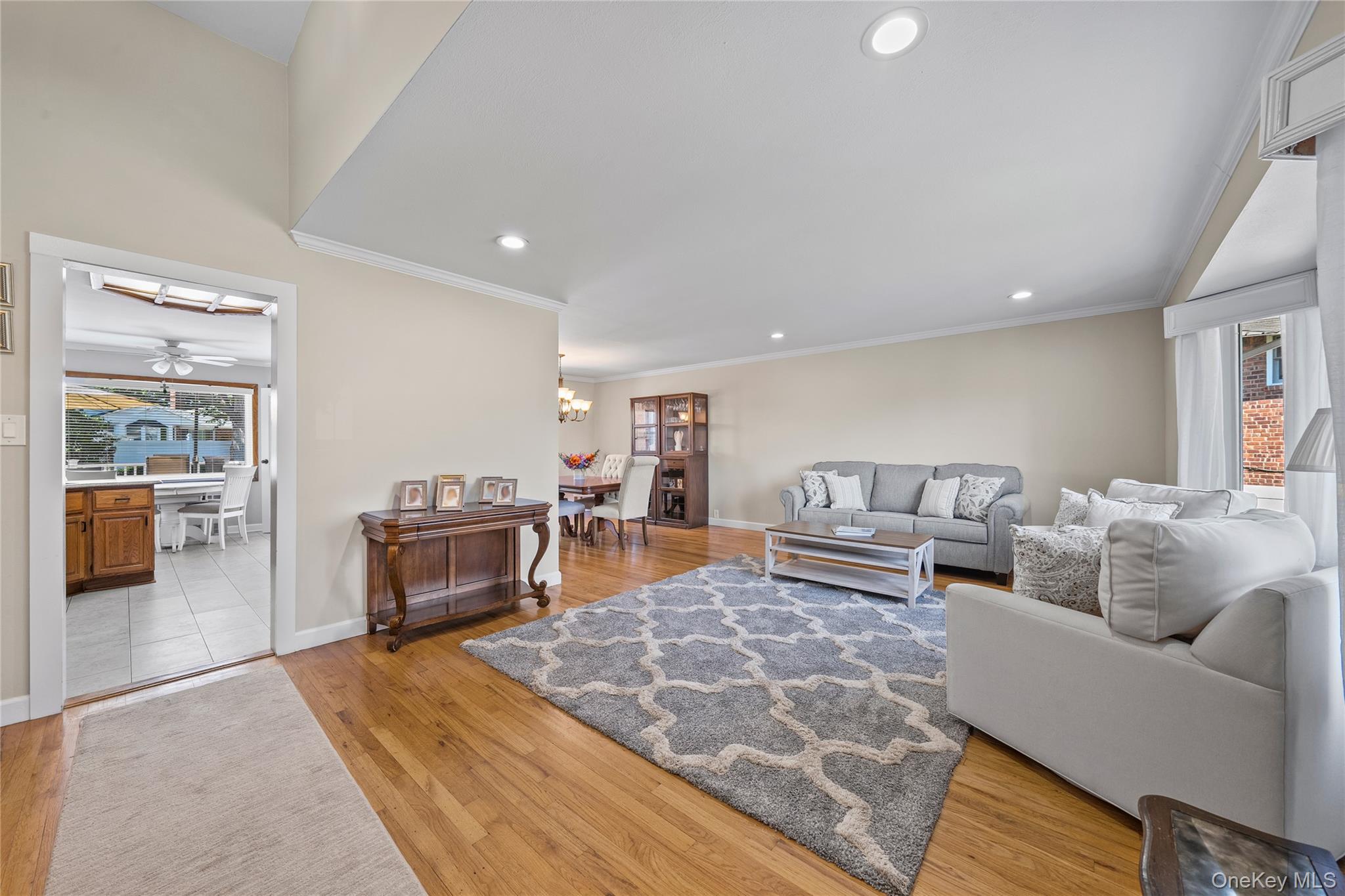 #6 photo, 1144 Greenway Court, ナッソー郡 Seaford , NY 11783