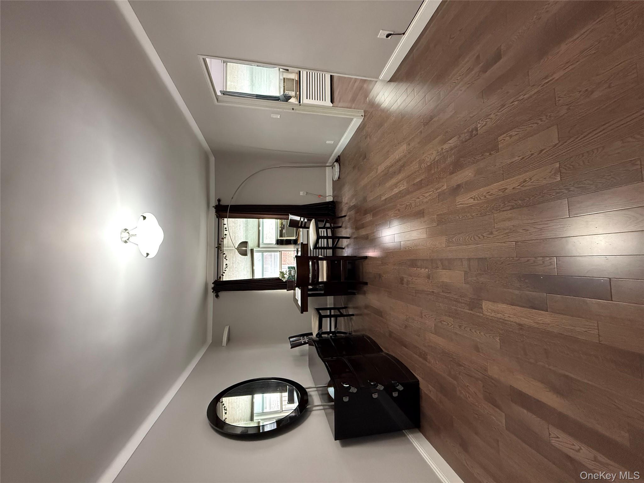 #12 photo, 11020 71st Avenue, クイーンズ区 Forest Hills , NY 11375