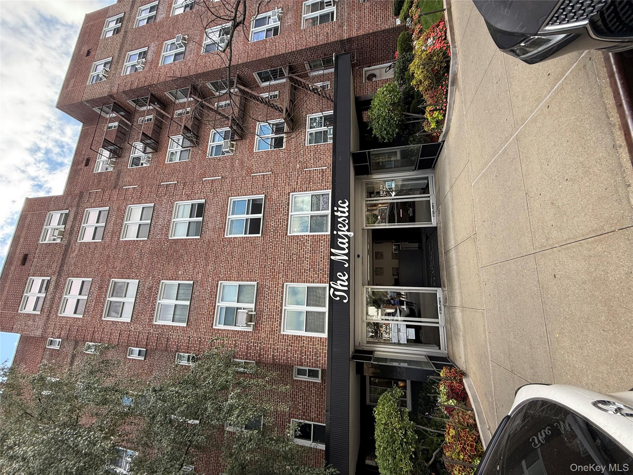 #2 photo, 11020 71st Avenue, クイーンズ区 Forest Hills , NY 11375