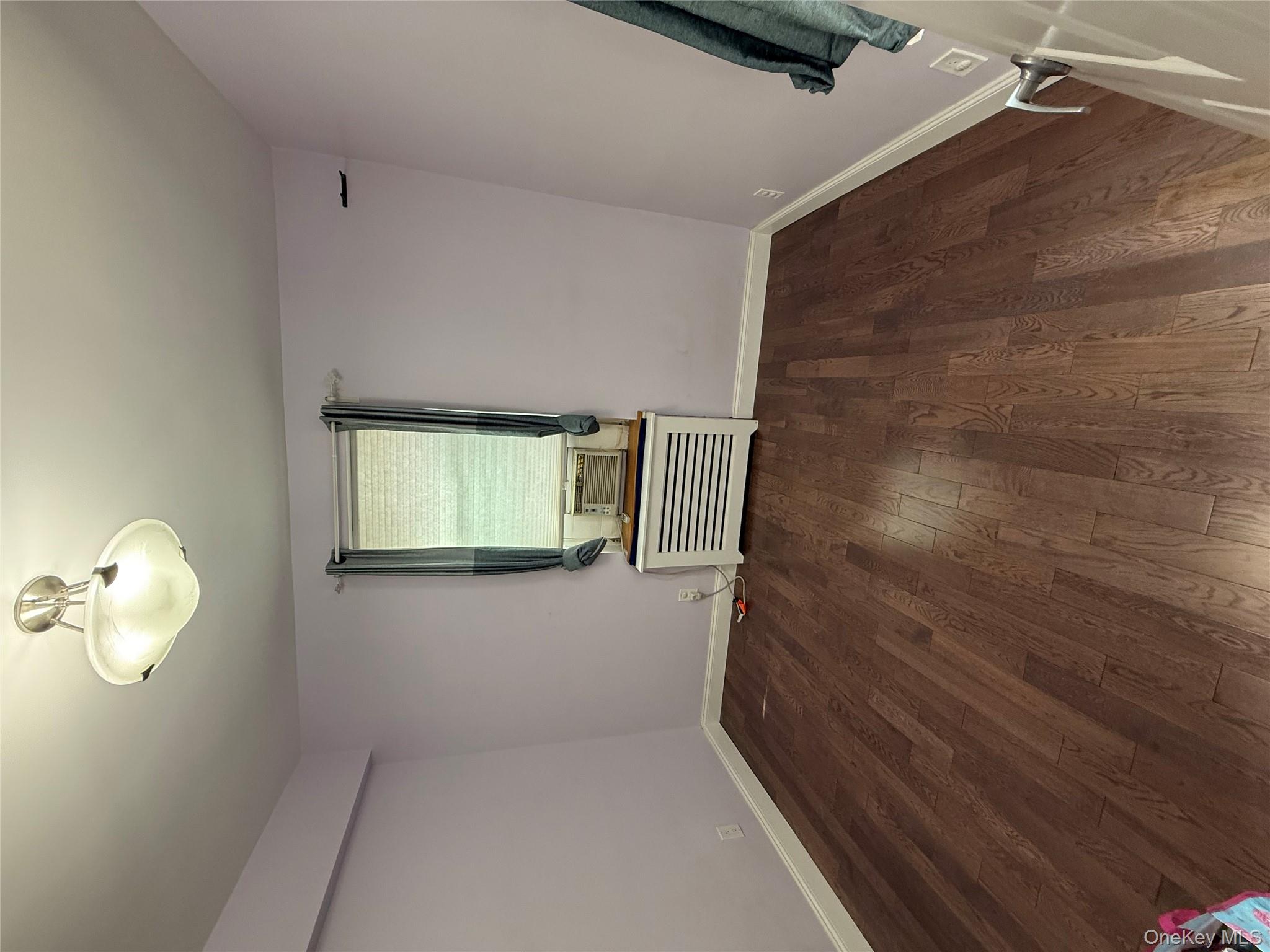 #4 photo, 11020 71st Avenue, クイーンズ区 Forest Hills , NY 11375