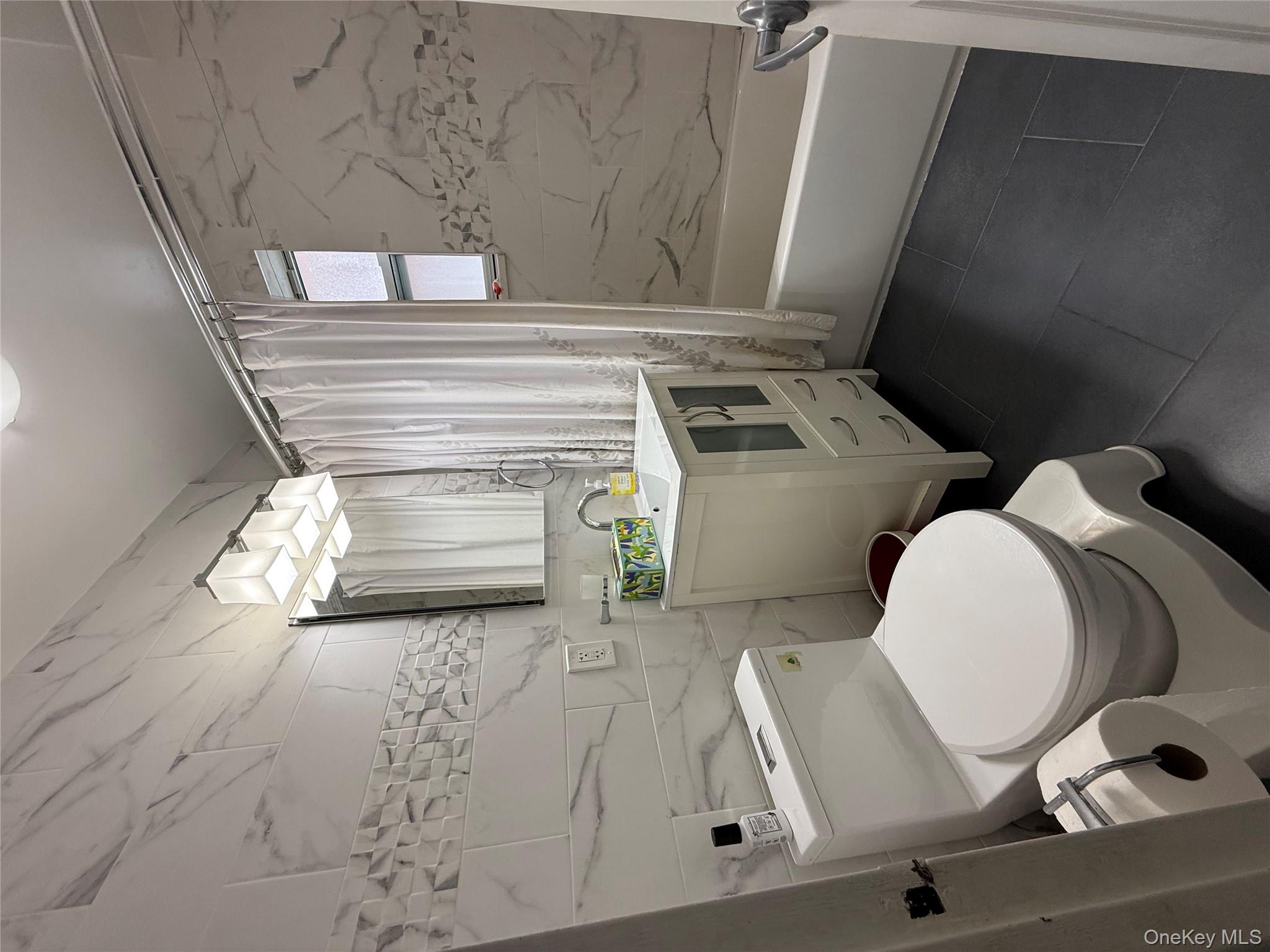 #8 photo, 11020 71st Avenue, クイーンズ区 Forest Hills , NY 11375