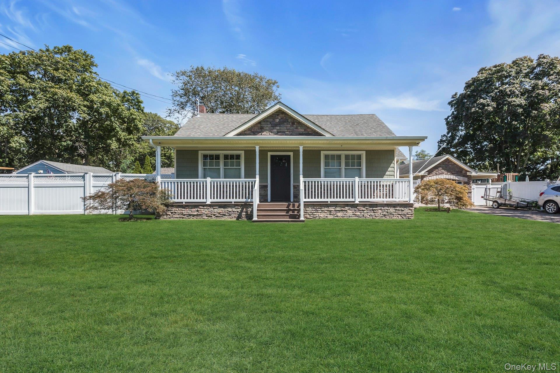 #1 photo, 9 Arkays Avenue, 东长岛 东艾斯利普 East Islip , NY 11730