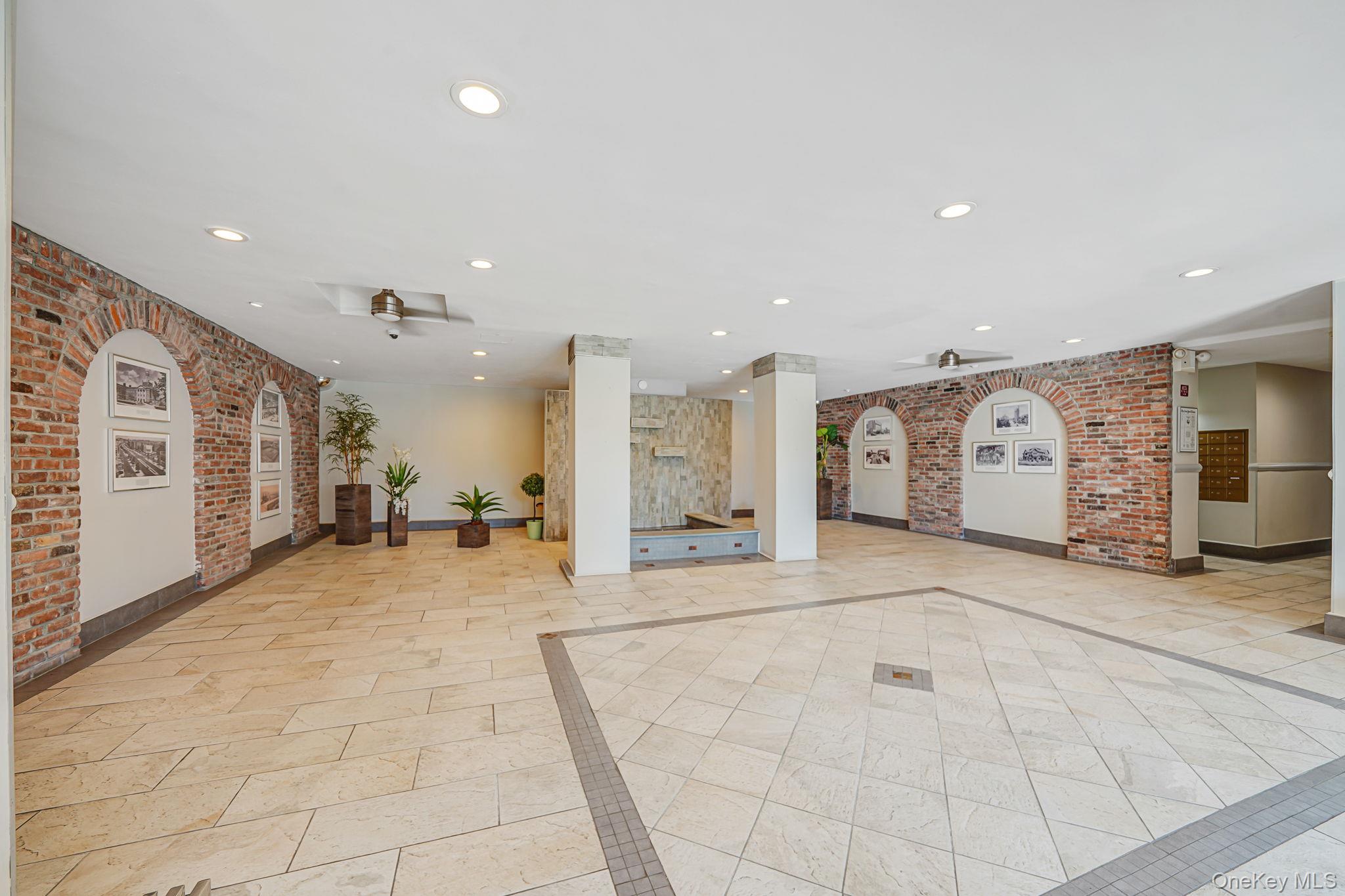 #16 photo, 67-50 Thornton Place, クイーンズ区 Forest Hills , NY 11375