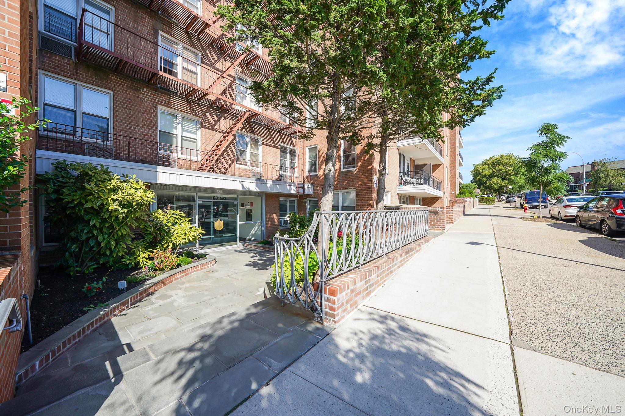 #19 photo, 67-50 Thornton Place, クイーンズ区 Forest Hills , NY 11375