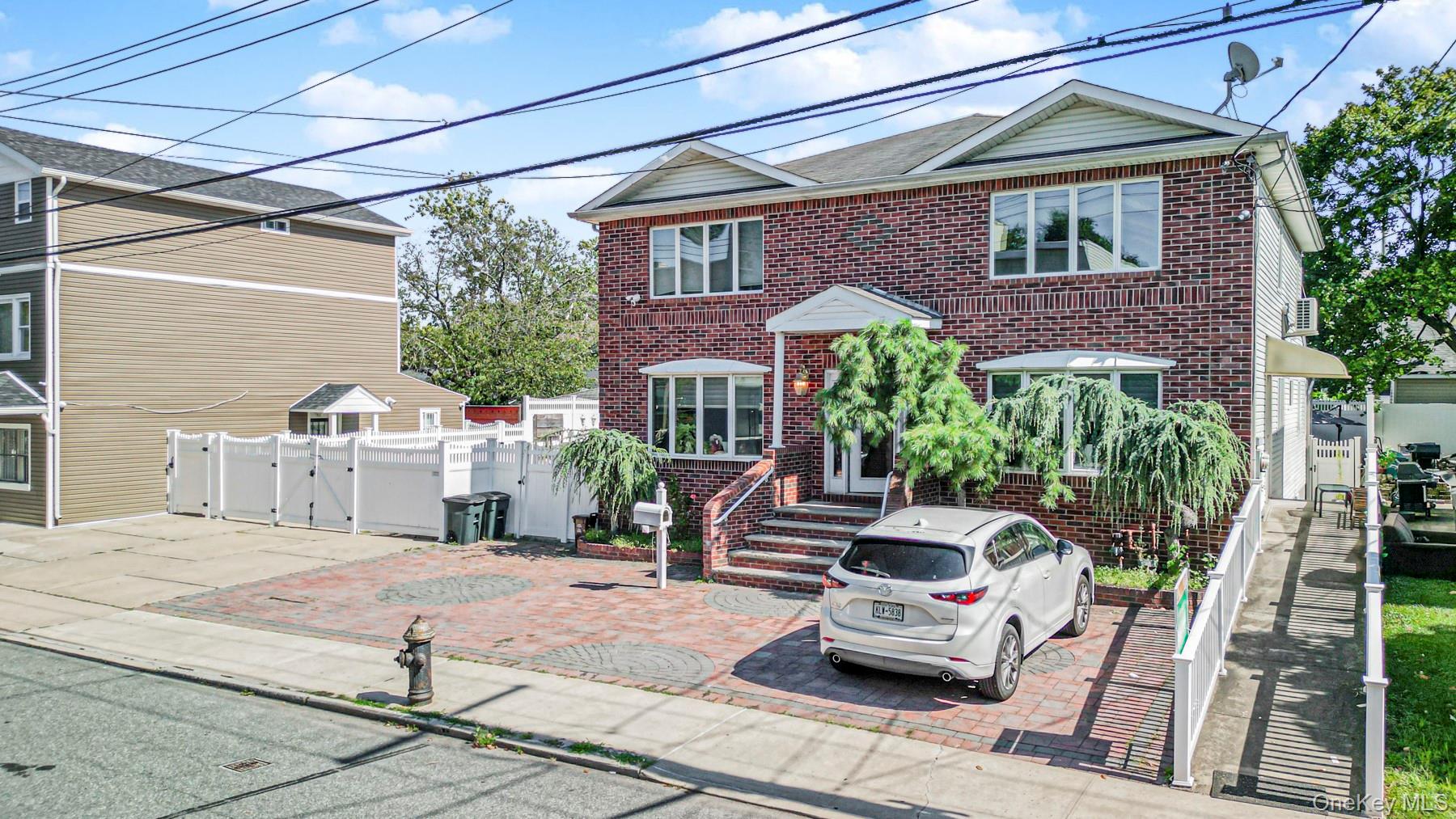 #2 photo, 124 Virginia Avenue, スタテンアイランド Staten Island , NY 10305