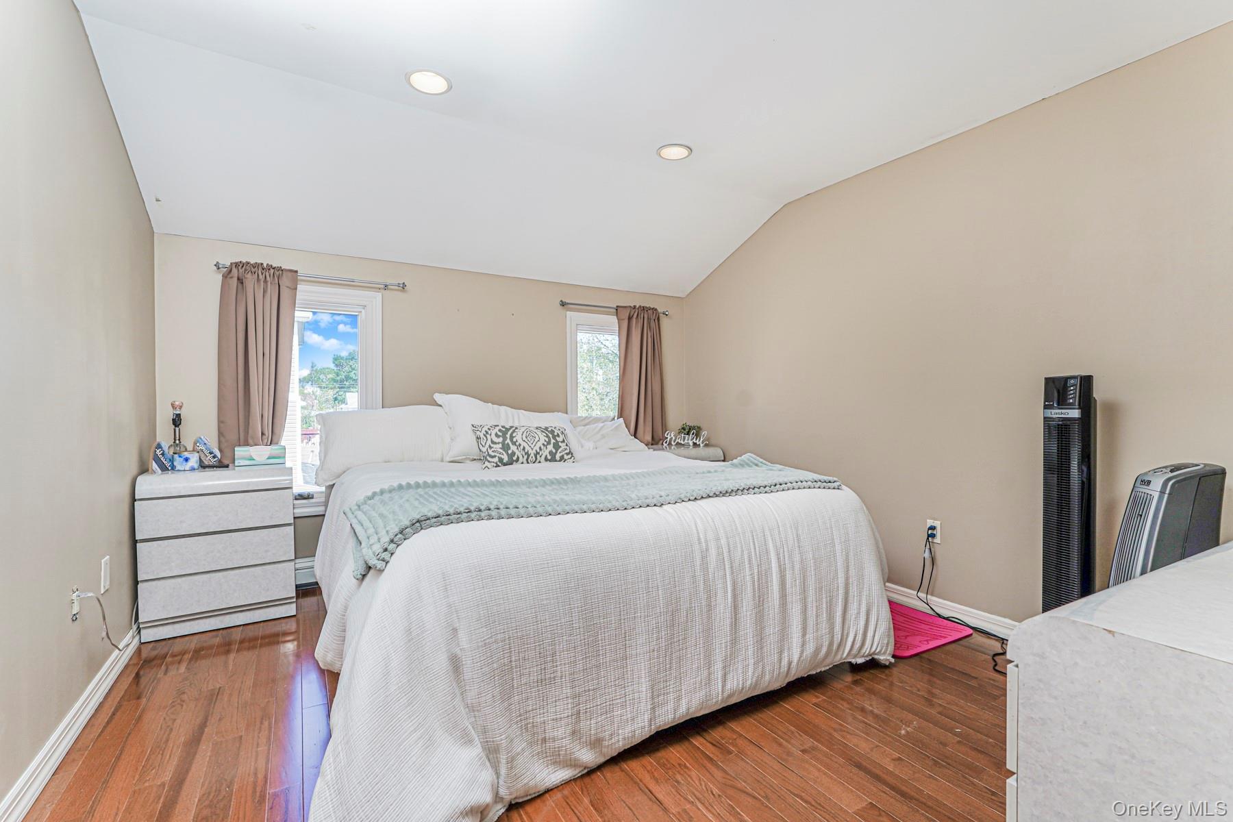 #20 photo, 124 Virginia Avenue, スタテンアイランド Staten Island , NY 10305