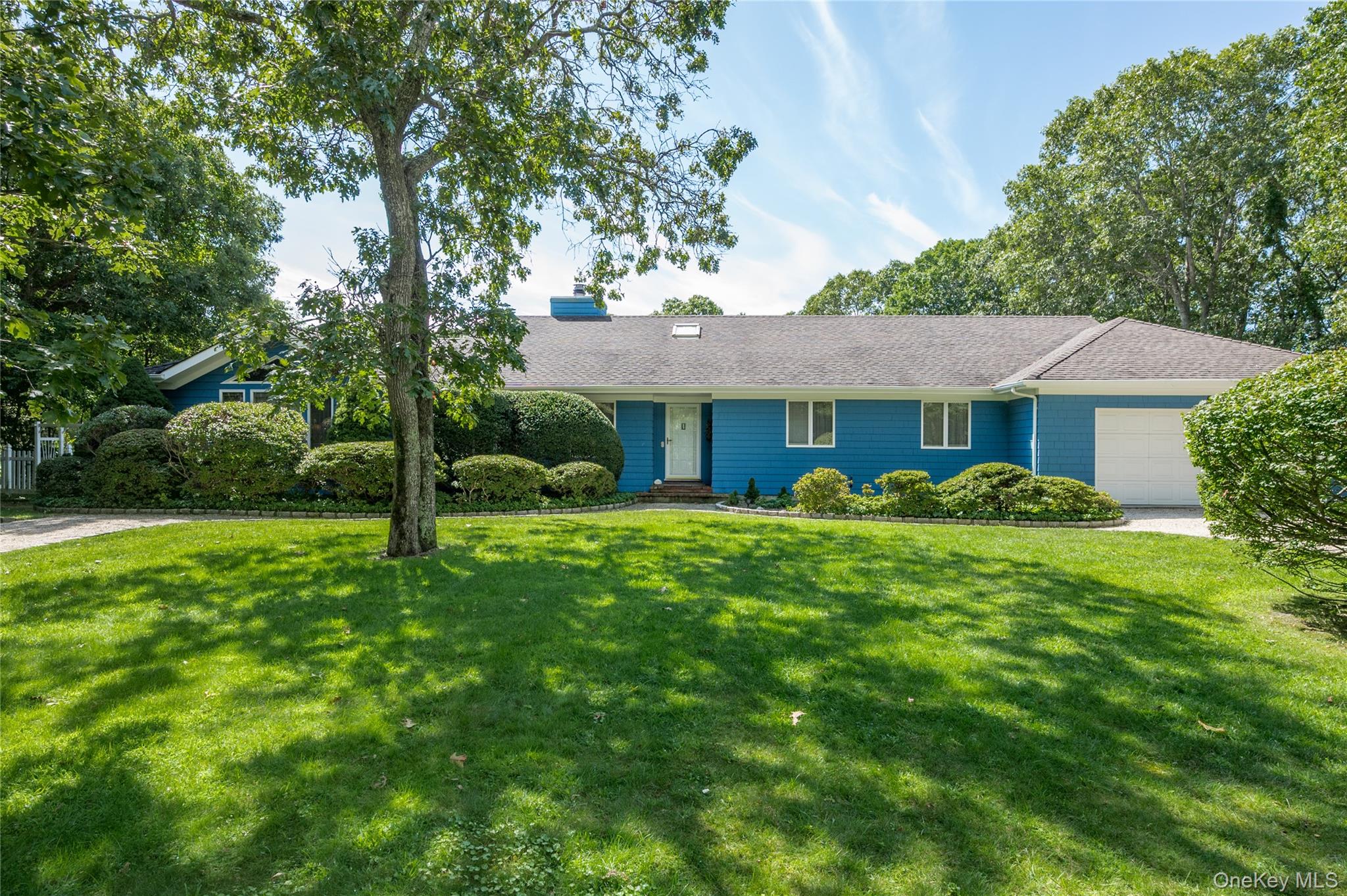 #1 photo, 1 Cormorant Drive, 东长岛 汉普顿 Hampton Bays , NY 11946