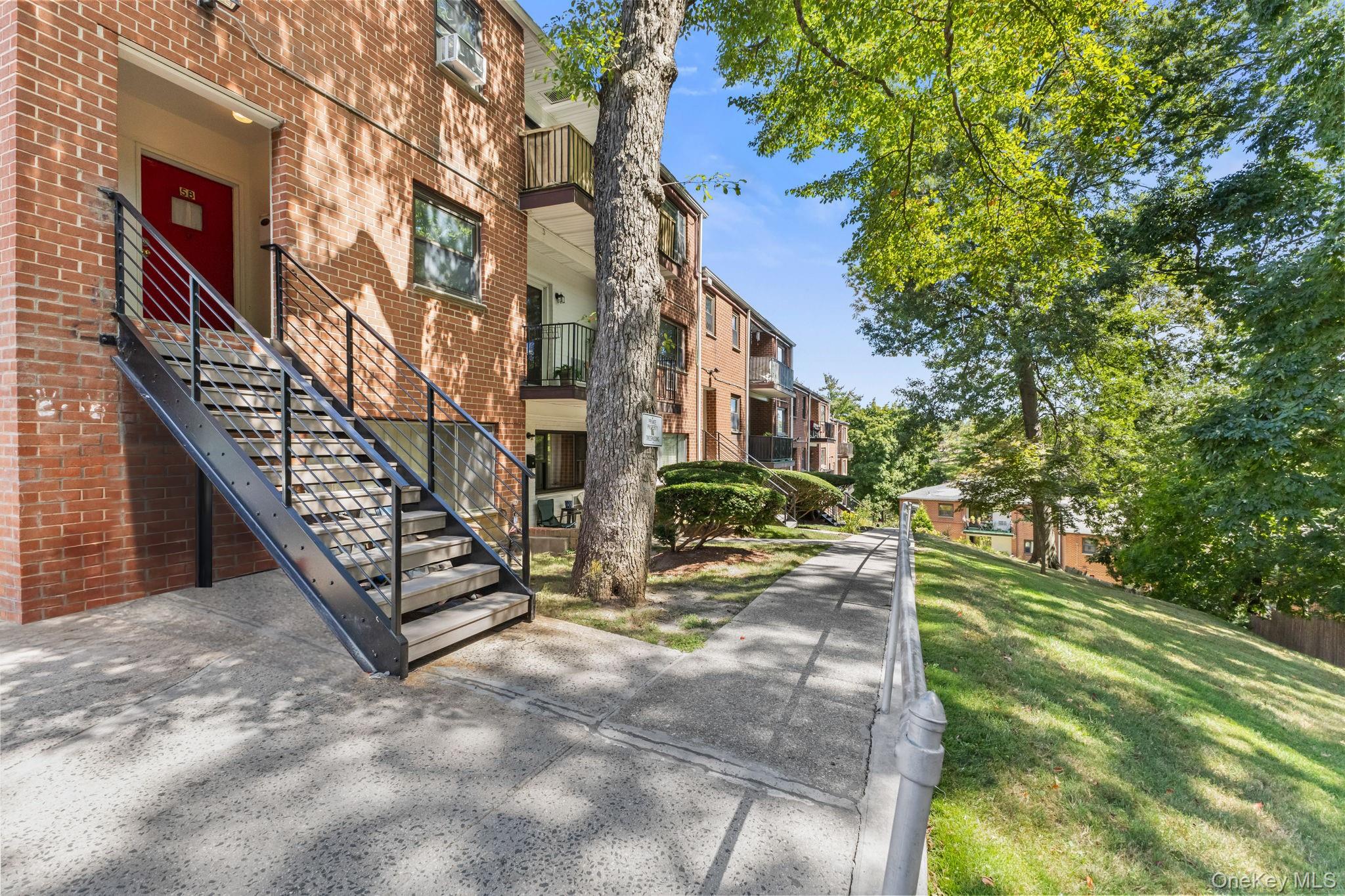 #1 photo, 26 Fieldstone Drive, 纽约州 Hartsdale , NY 10530