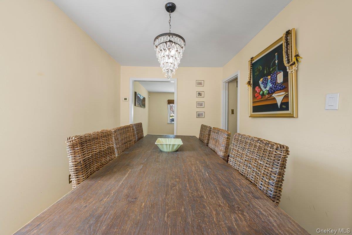 #7 photo, 104 Lefferts Road, Yonkers , NY 10705