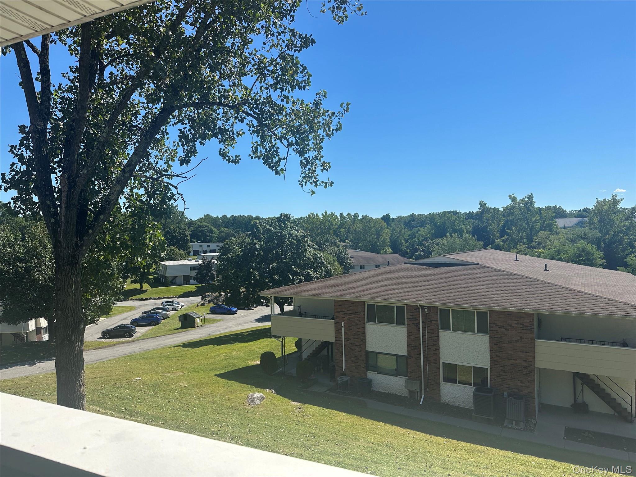 #4 photo, 1605 Baldwin Lane, Middlehope , NY 12550