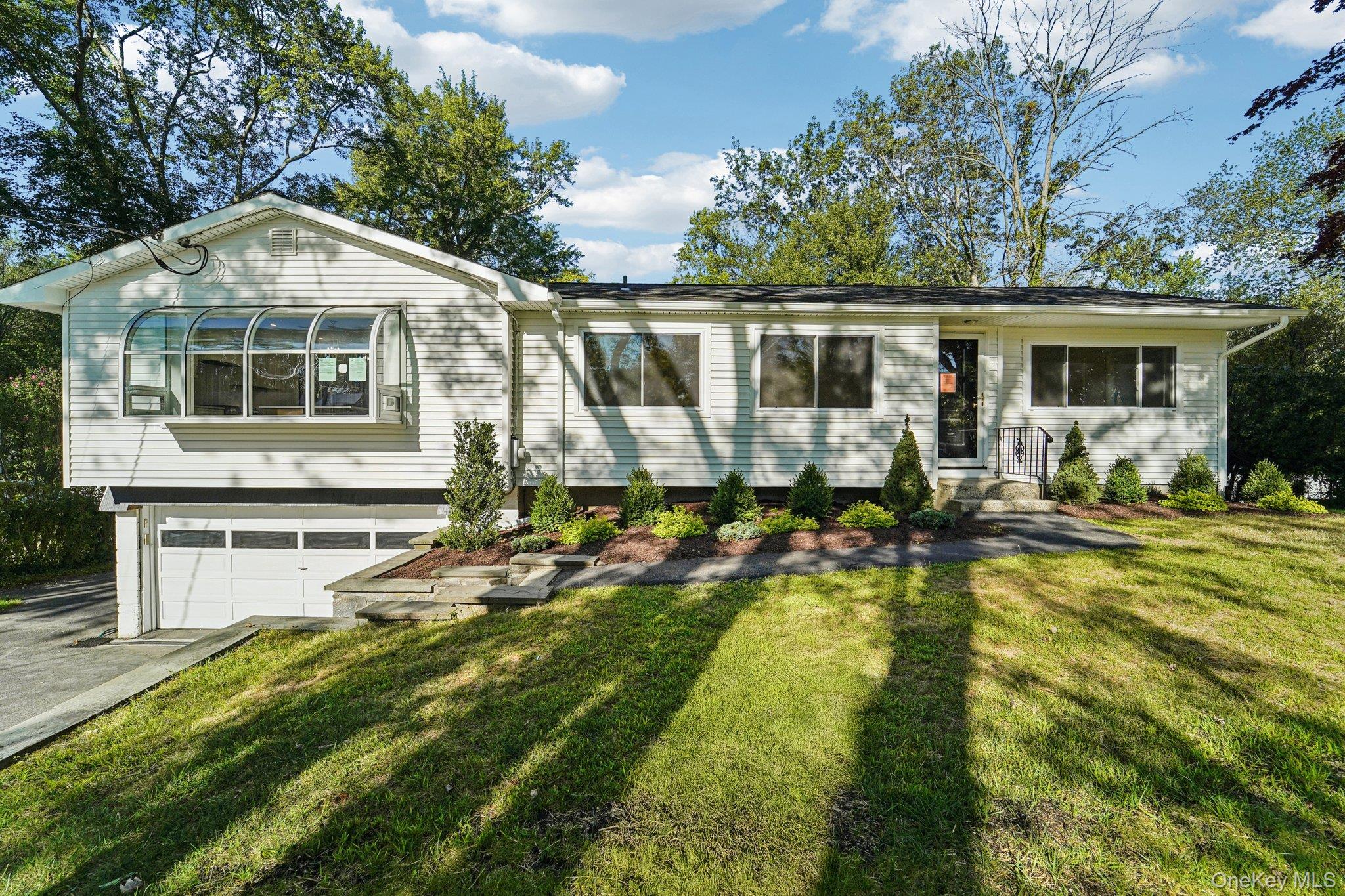 #1 photo, 3465 Curry Street, Yorktown Heights , NY 10598