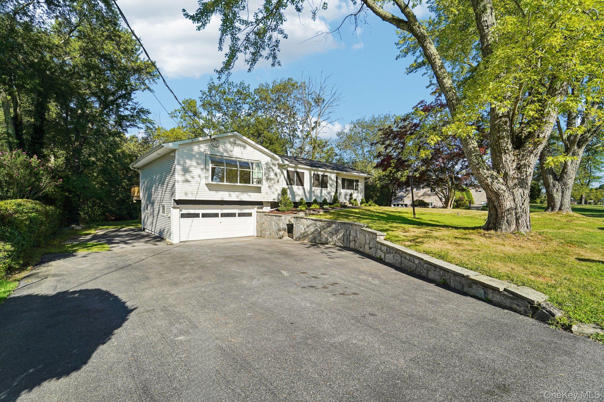 #4 photo, 3465 Curry Street, Yorktown Heights , NY 10598