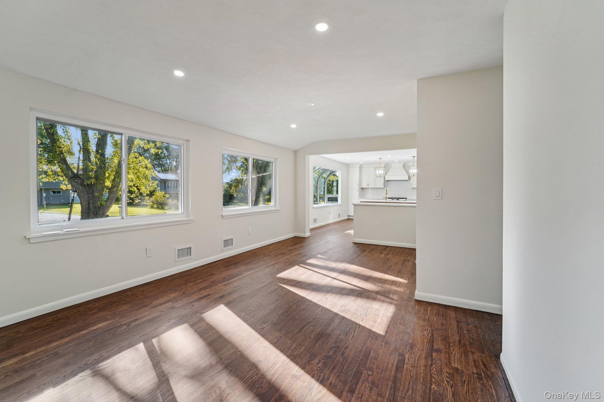 #7 photo, 3465 Curry Street, Yorktown Heights , NY 10598