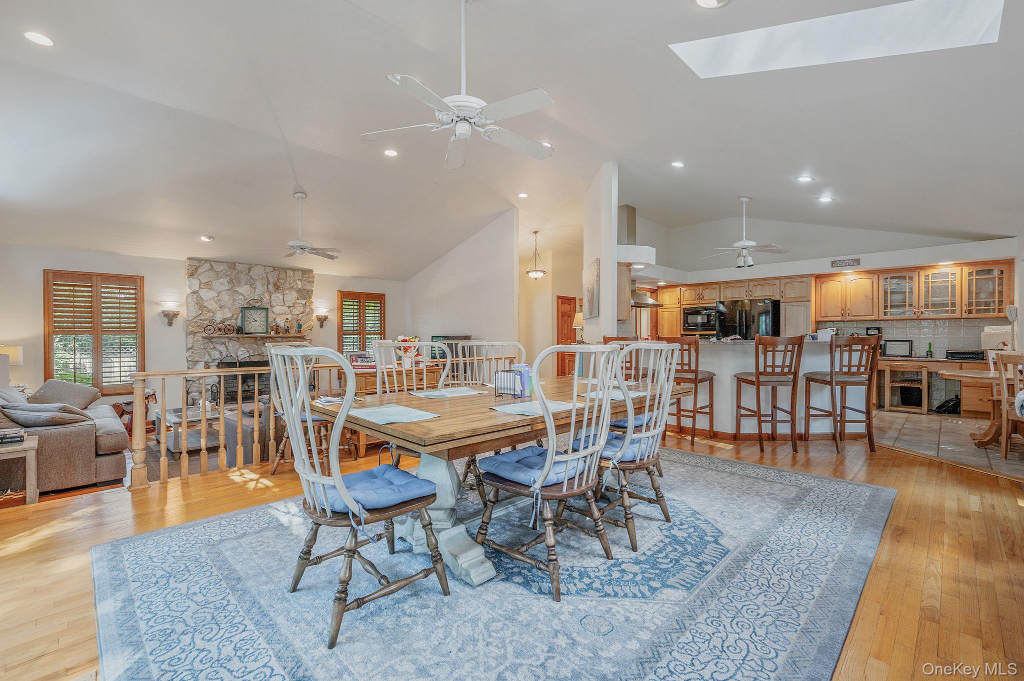 #6 photo, 6 Bay Drive, サフォーク郡 Hampton Bays , NY 11946