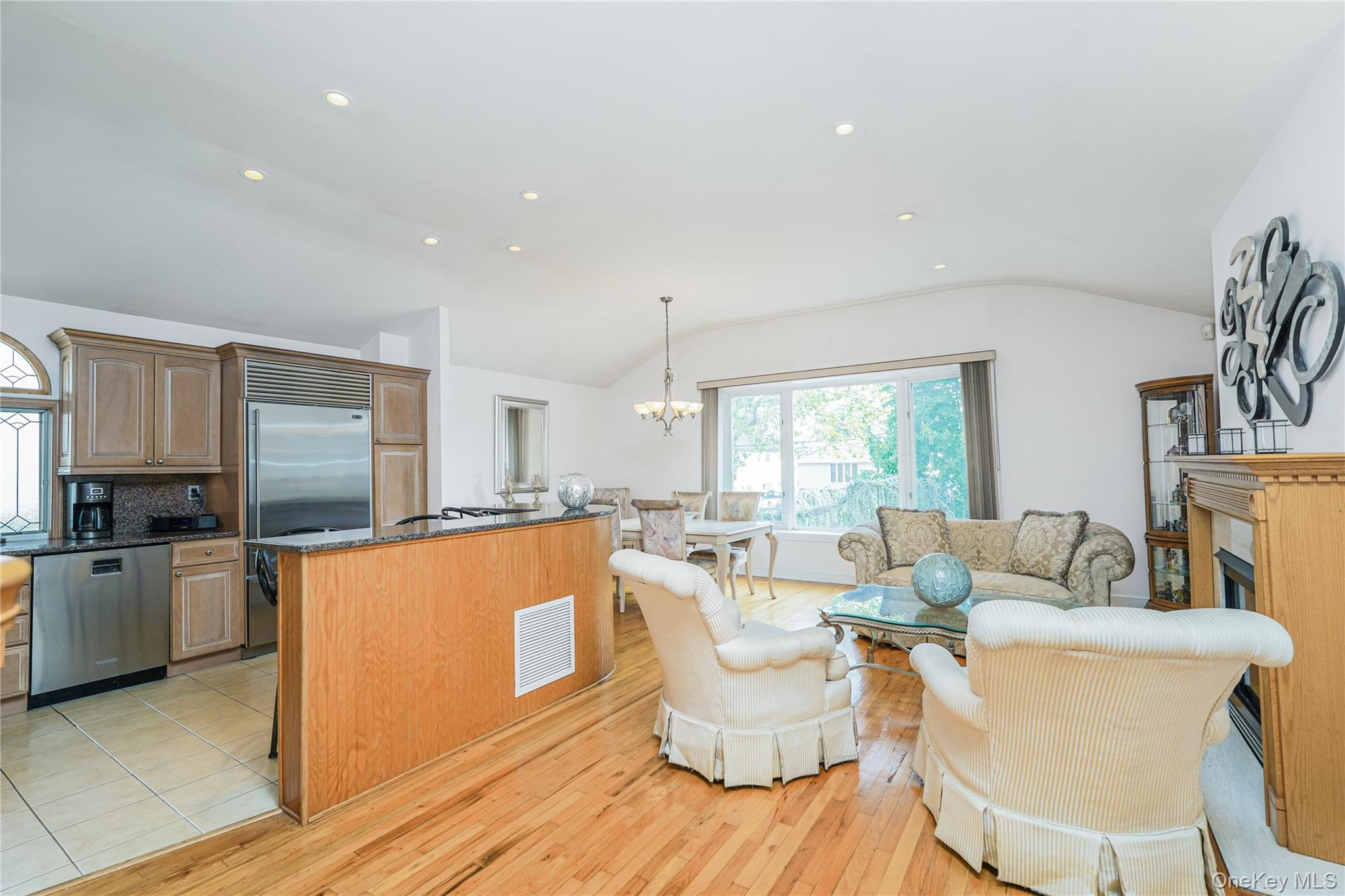 #5 photo, 171 Merrill Avenue, Staten Island , NY 10314