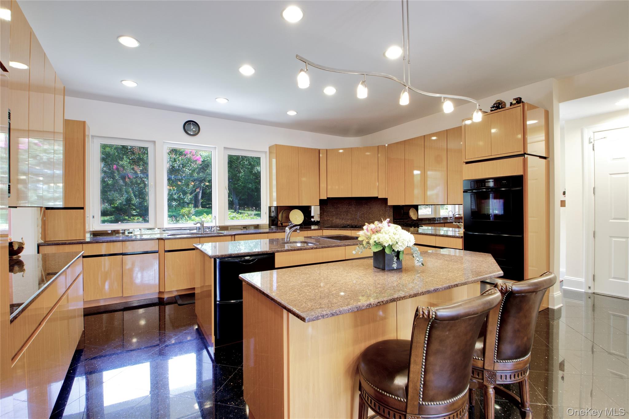 #10 photo, 6 Old Wagon Lane, ナッソー郡 Old Westbury , NY 11568