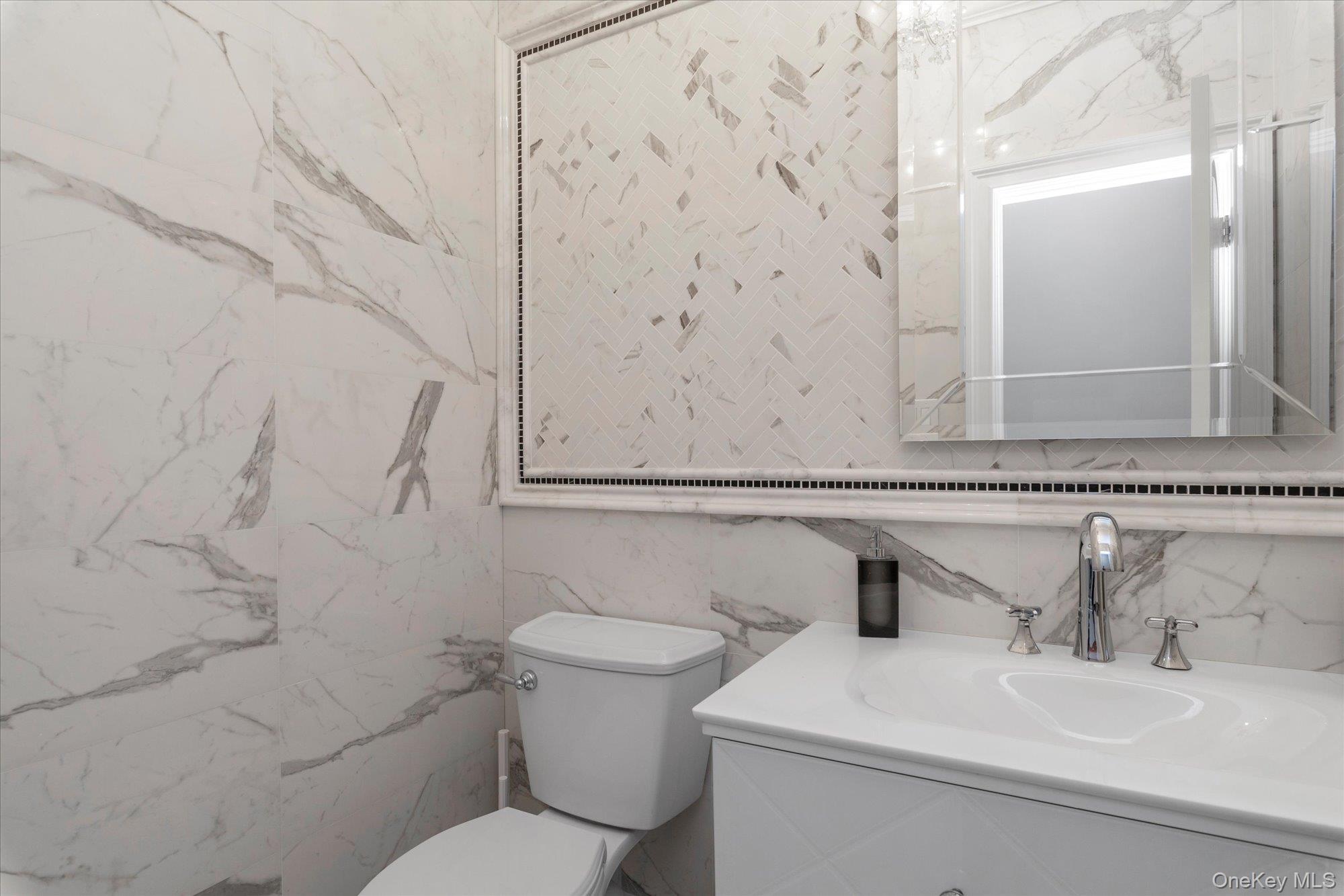 #10 photo, 3418 Silverton Avenue, ナッソー郡 Wantagh , NY 11793