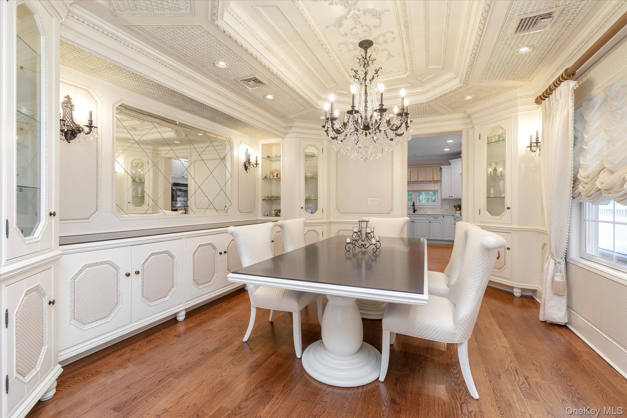 #4 photo, 3418 Silverton Avenue, ナッソー郡 Wantagh , NY 11793