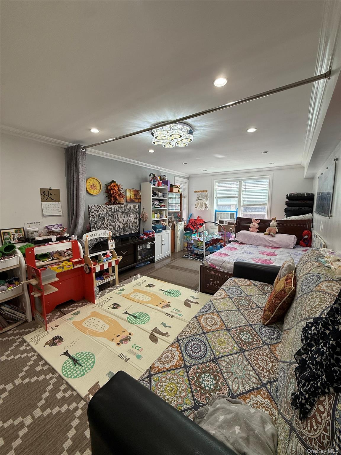 #15 photo, 4240 Bowne Street, Flushing , NY 11355