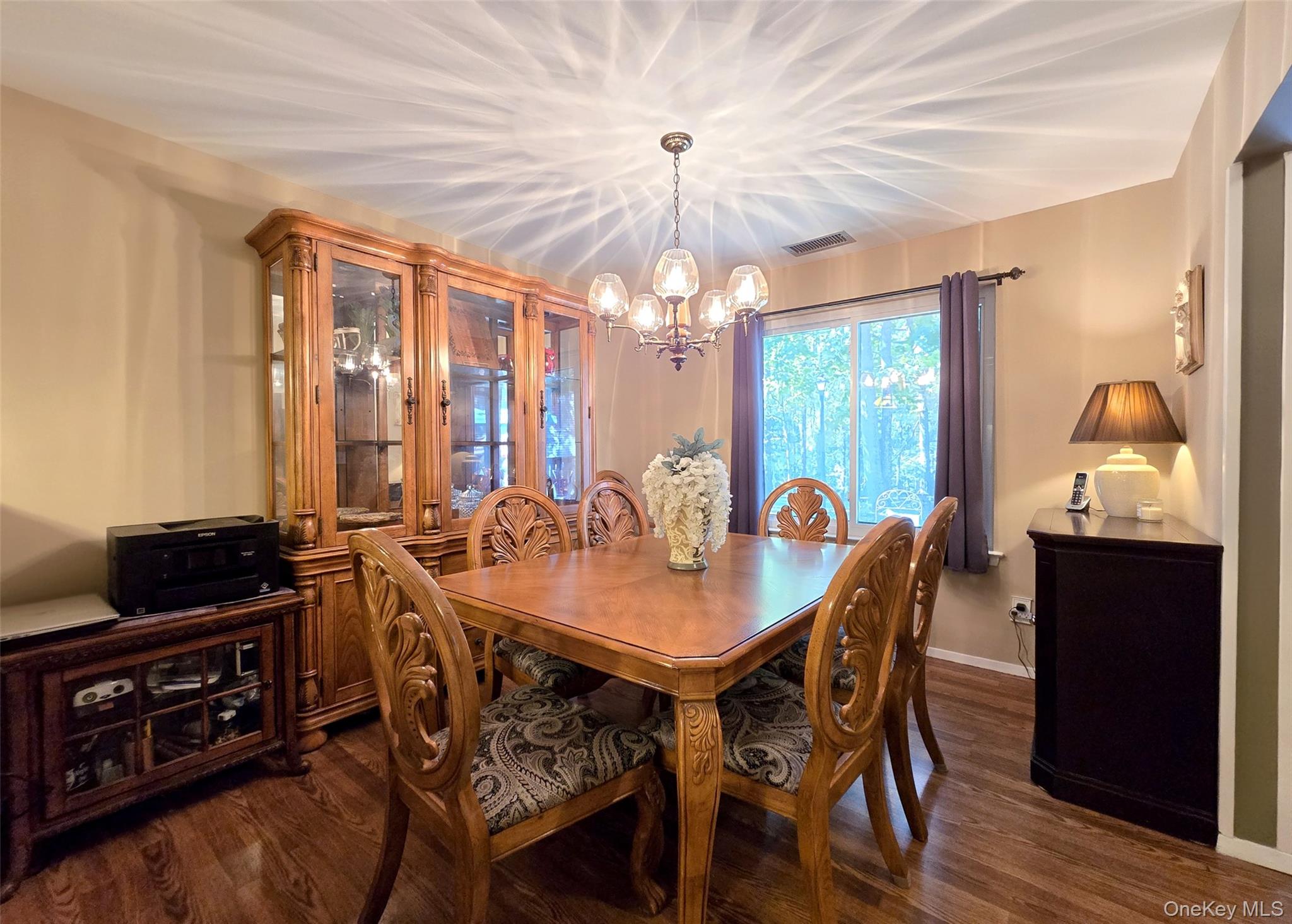 #8 photo, 837 Skyline Drive, サフォーク郡 Coram , NY 11727