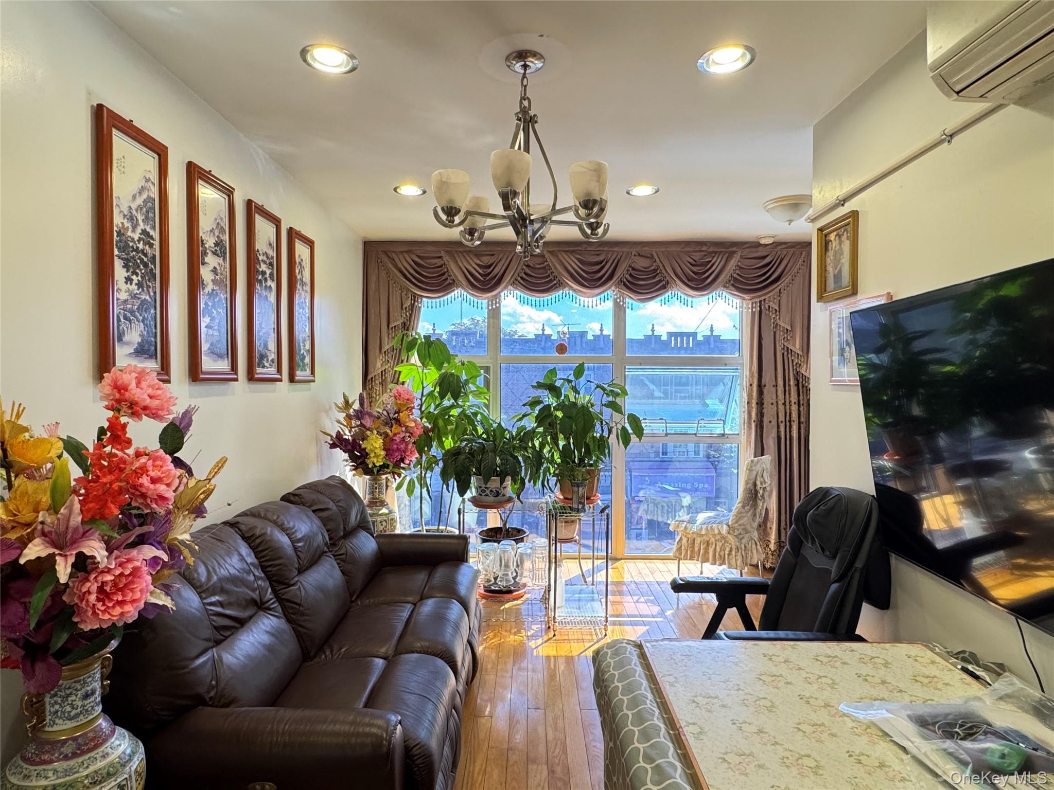 #2 photo, 42-16 162nd Street, クイーンズ区 Flushing , NY 11358