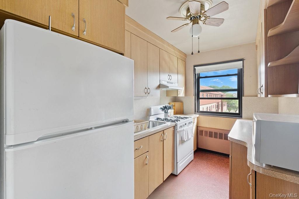 #2 photo, 82-26 155th Avenue, クイーンズ区 Howard Beach , NY 11414