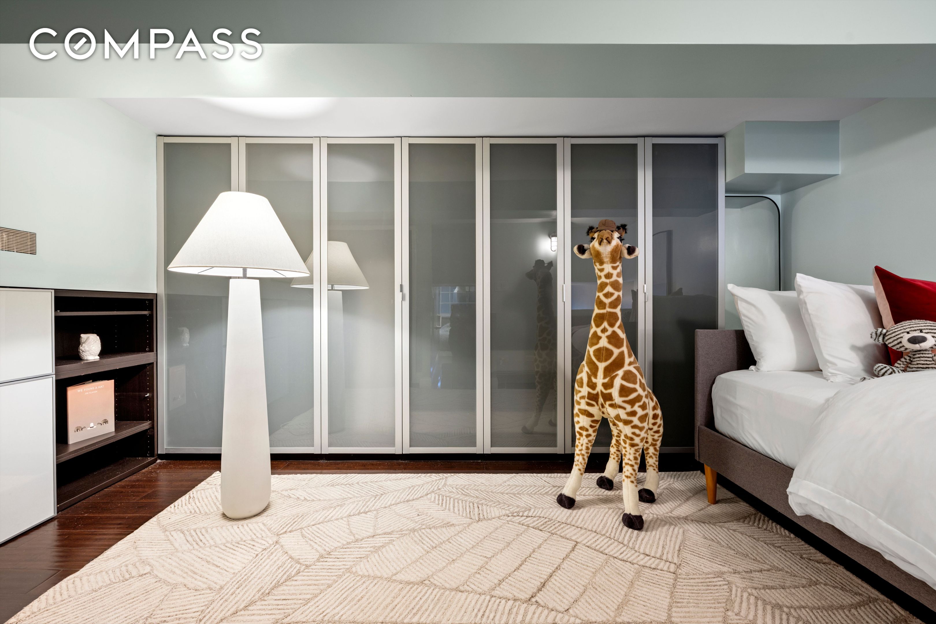 #14 photo, 253 W 73rd Street, マンハッタン Upper West Side , NY 10023