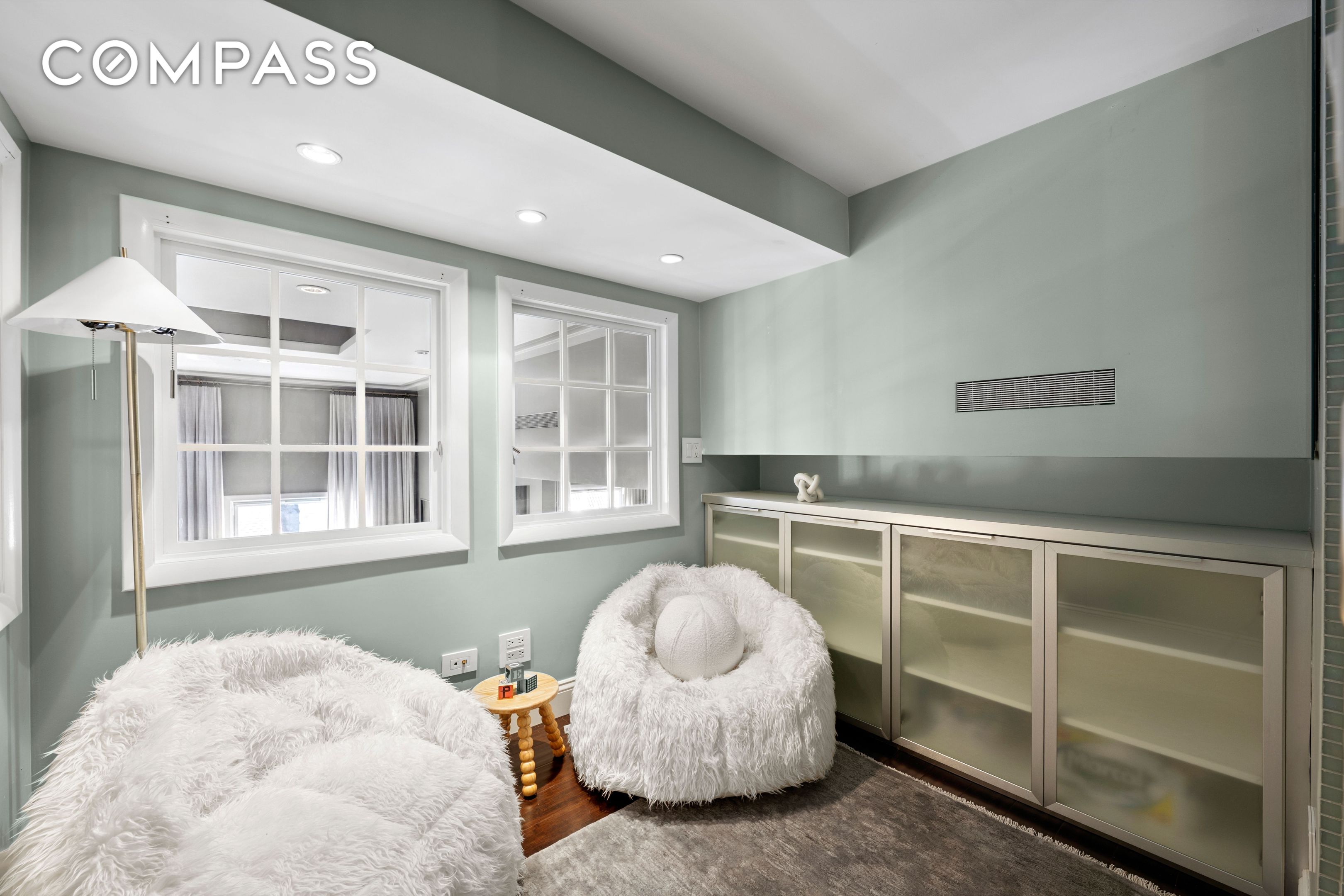 #15 photo, 253 W 73rd Street, マンハッタン Upper West Side , NY 10023