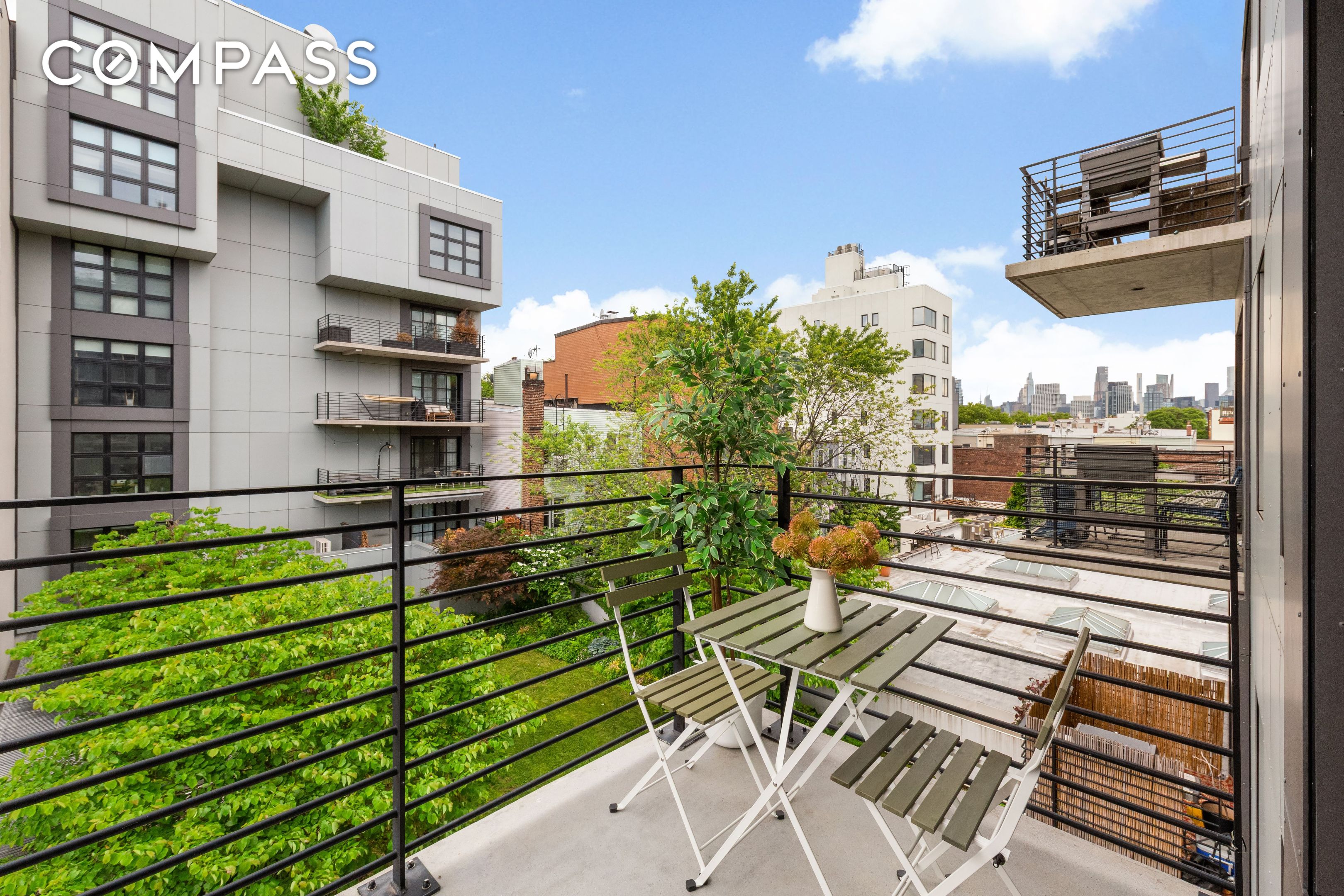 #9 photo, 868 Lorimer Street, Greenpoint , NY 11222