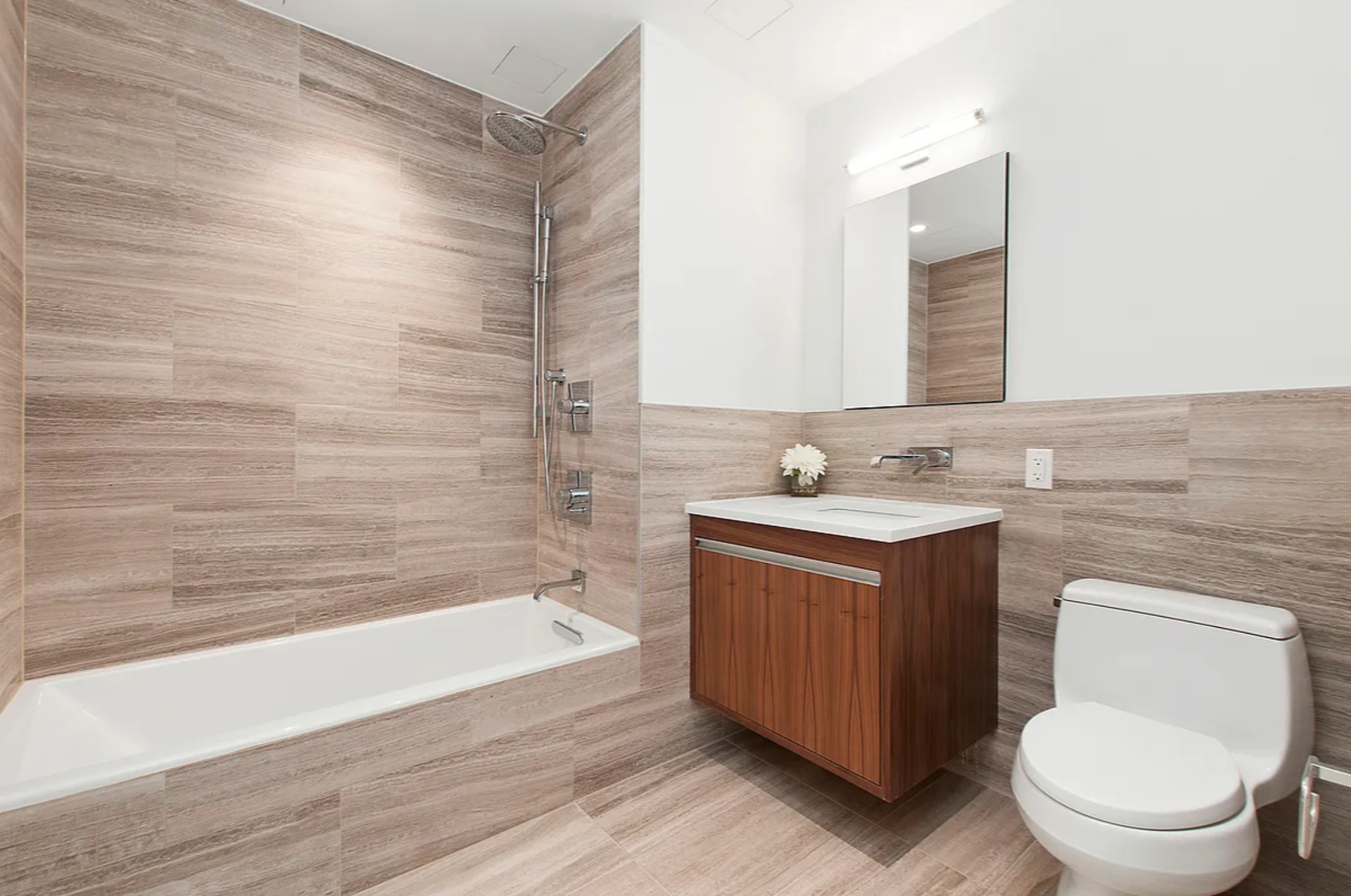 #7 photo, New York City, マンハッタン Upper East Side , NY 10065