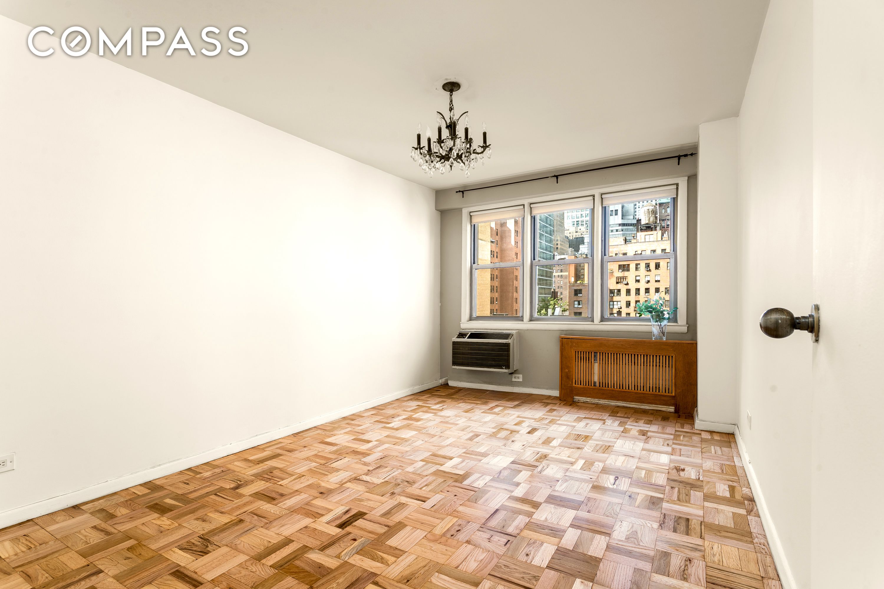 #9 photo, 150 E 37th Street, マンハッタン Murray Hill , NY 10016