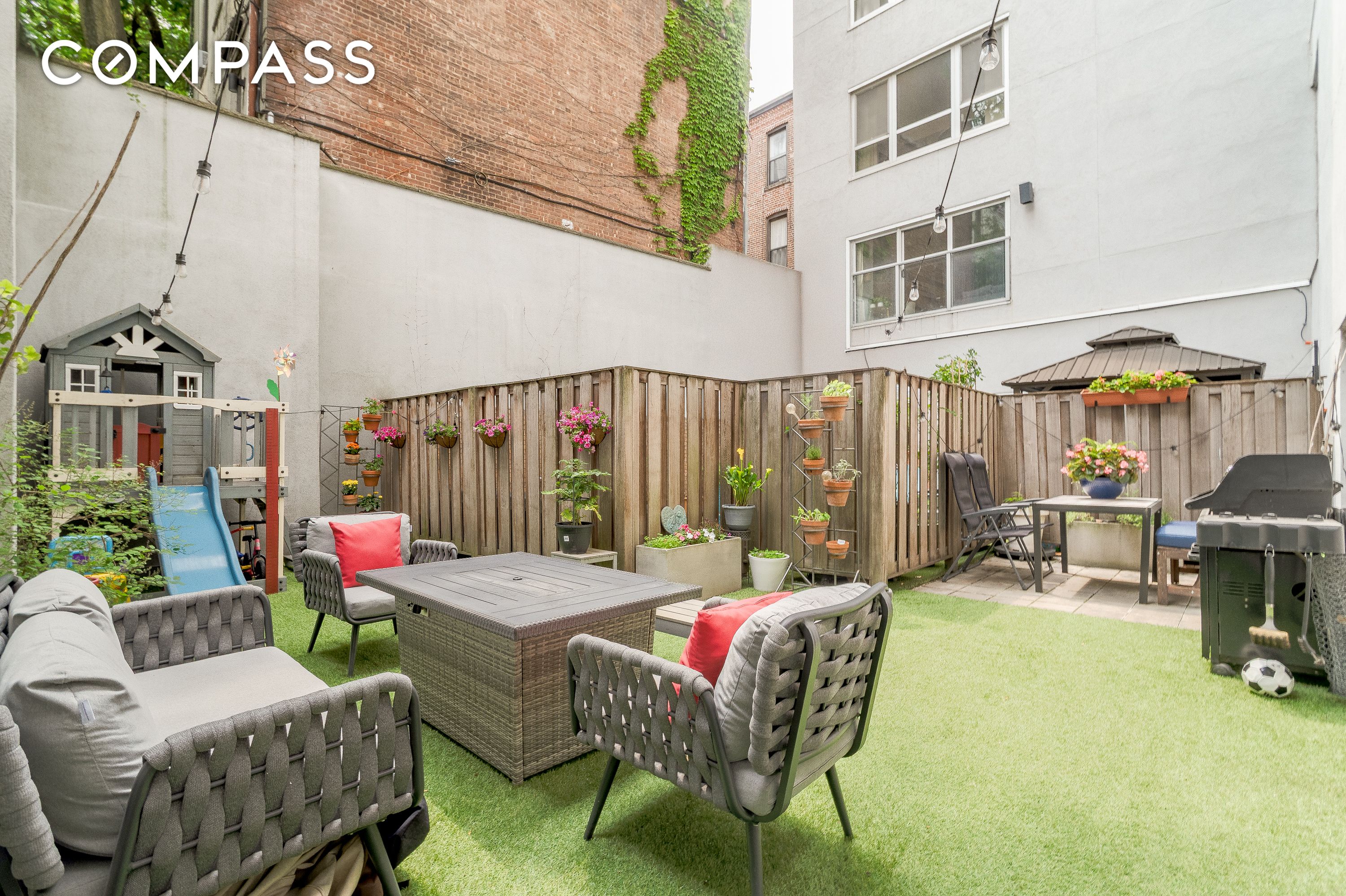 #1 photo, 560 Carroll Street, ブルックリン区 Park Slope , NY 11215