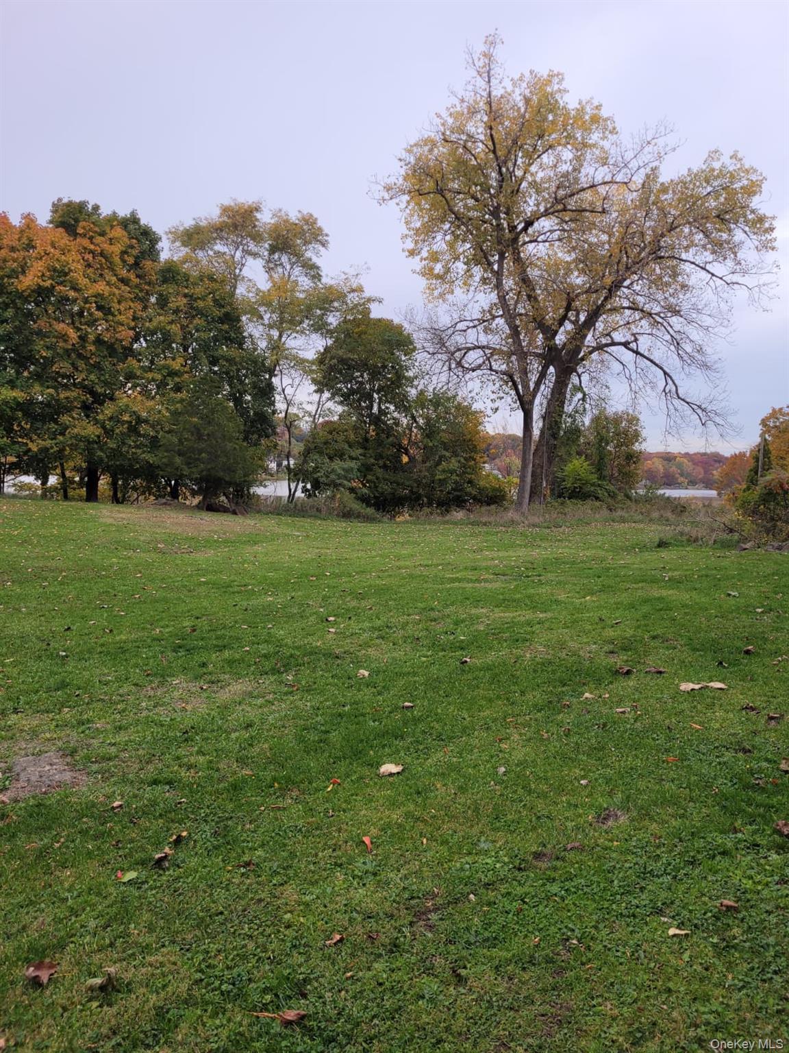 #1 photo, 249 Kings Ferry Road, Verplanck , NY 10596