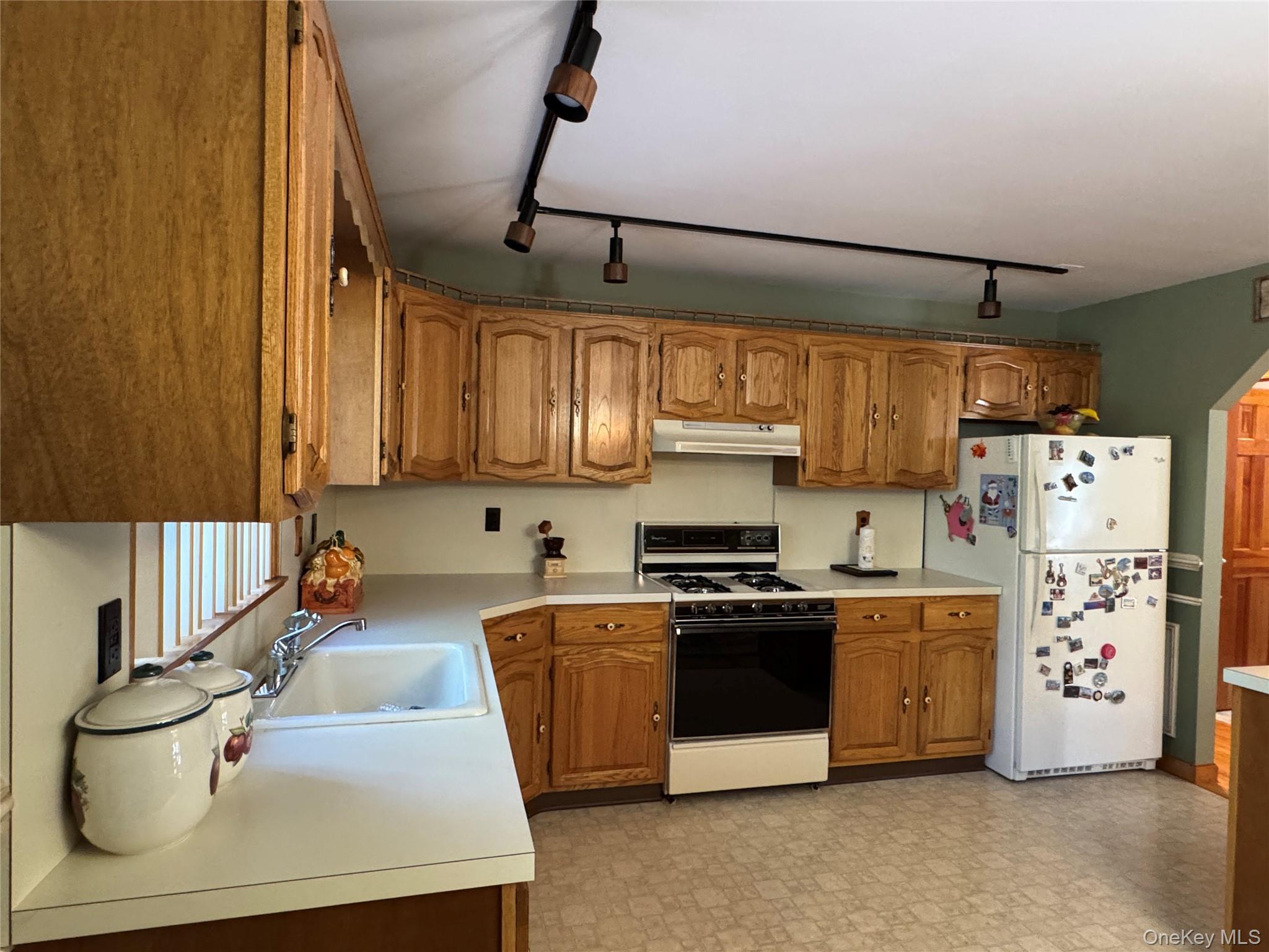 #11 photo, 173 Yulan Barryville Road, Barryville , NY 12719