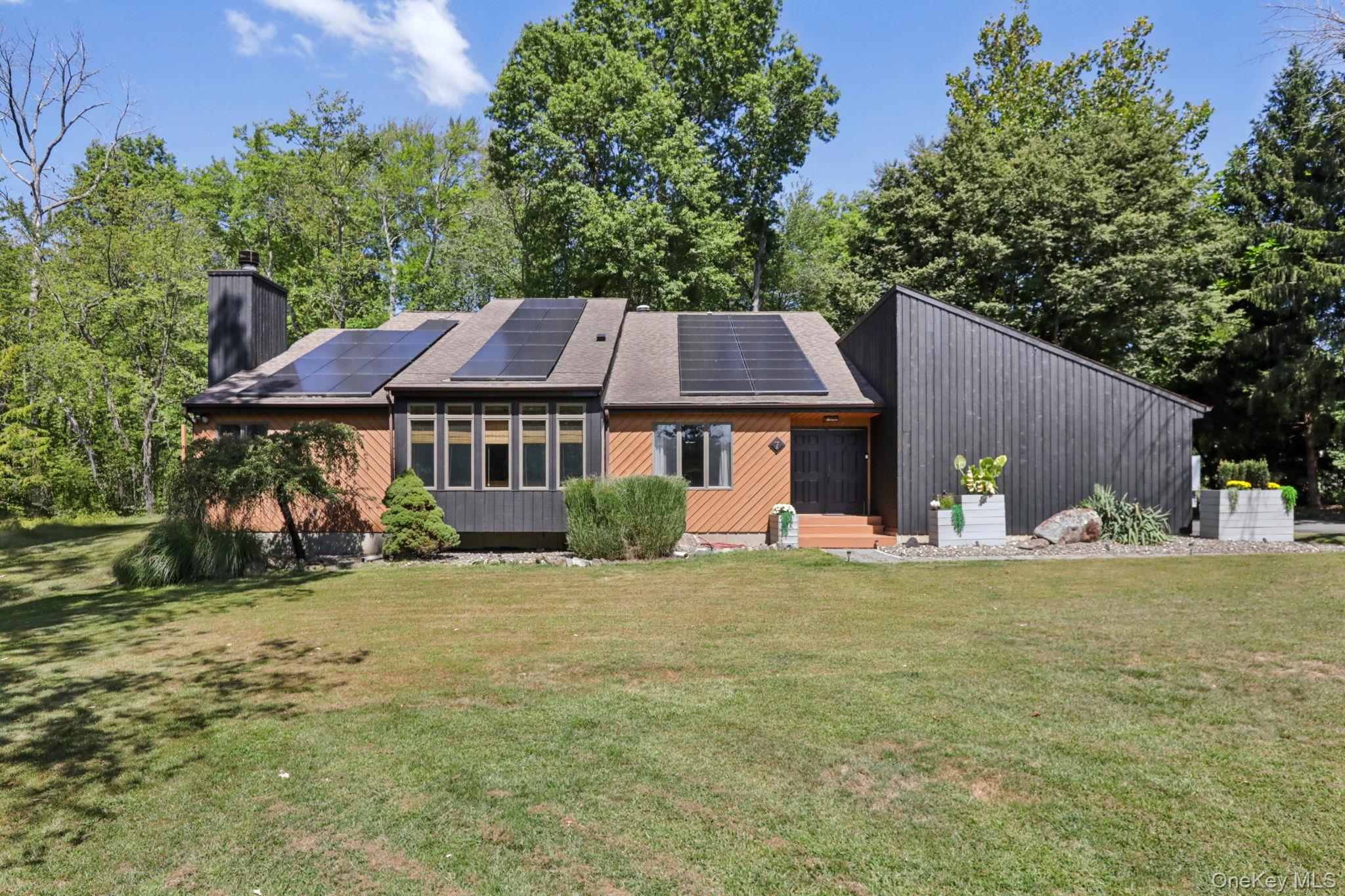 #1 photo, 7 Elizabeth Court, Spring Valley , NY 10977