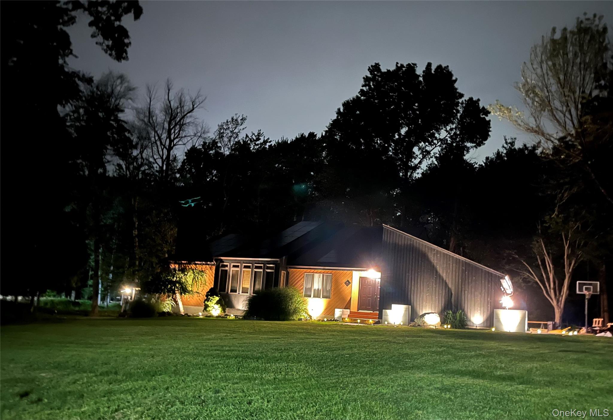 #2 photo, 7 Elizabeth Court, Spring Valley , NY 10977