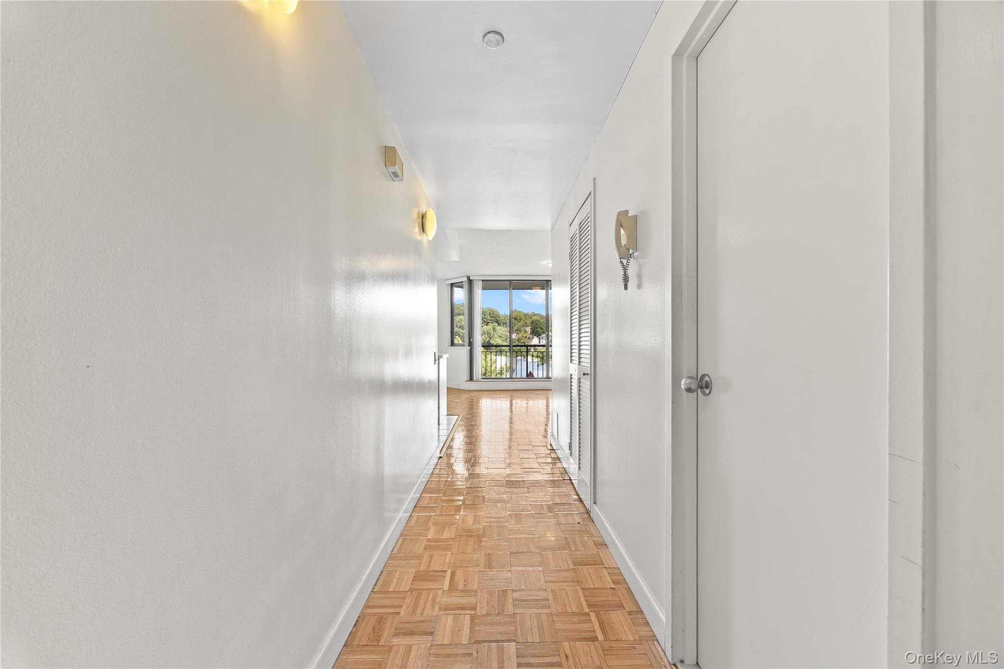 #3 photo, 50 E Hartsdale Avenue, Hartsdale , NY 10530