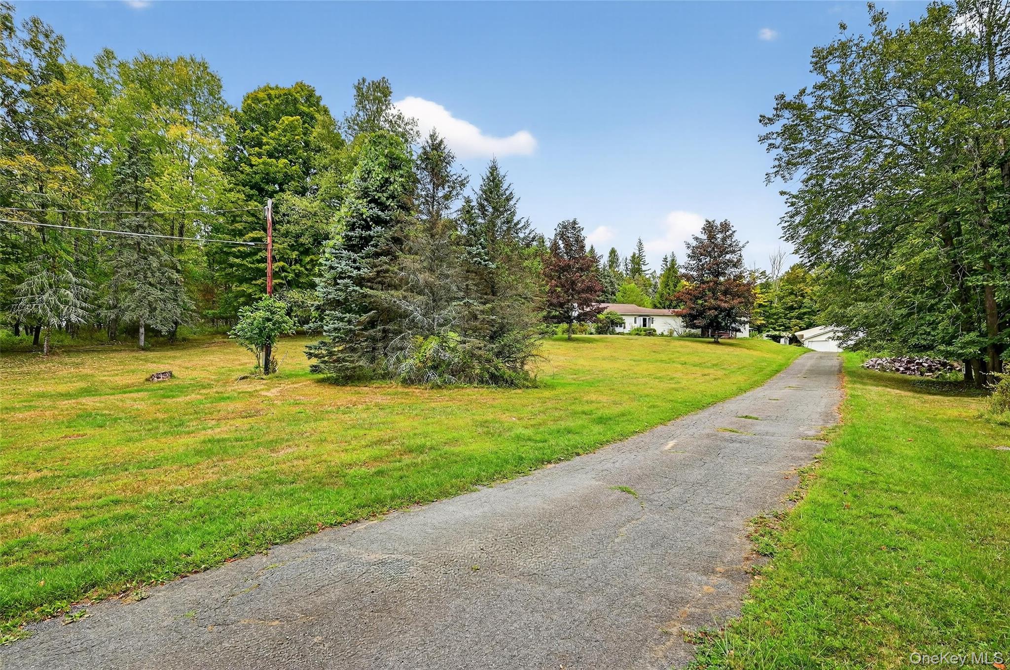 #1 photo, 1758 Ulster Heights Road, Ellenville , NY 12428