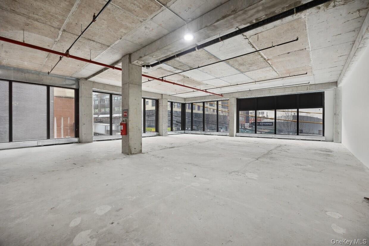 #8 photo, 36-21 Prince Street, クイーンズ区 Flushing , NY 11354